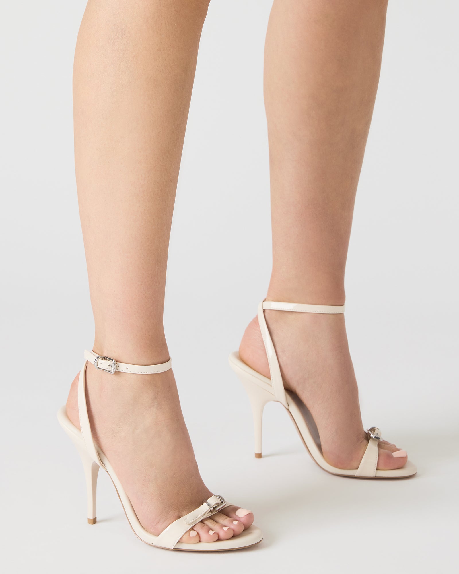 STEVEMADDEN_SHOES_FOXX_BONE-PATENT_0761.jpg