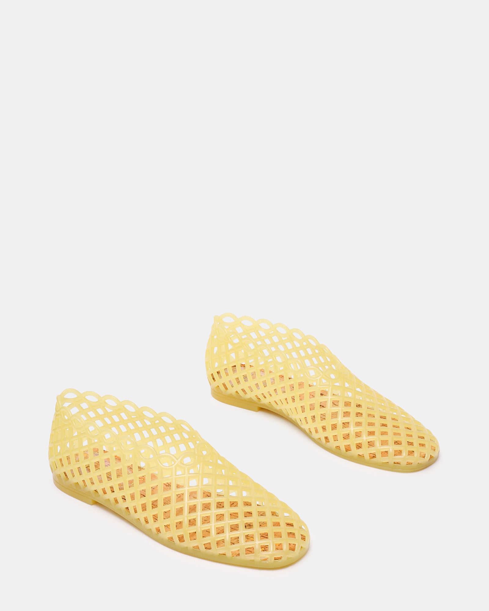 STEVEMADDEN_SHOES_GROVE_BUTTER-YELLOW06_642e77b5-df31-4a28-846c-393e84ec6b02.jpg