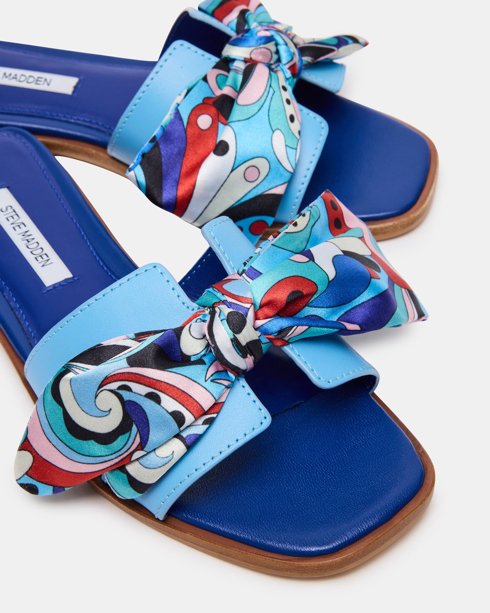 STEVEMADDEN_SHOES_HADYN-SCARF_BLUE-MULTI_05_816c5c64-5689-4fff-afb3-ece819a808fa.jpg
