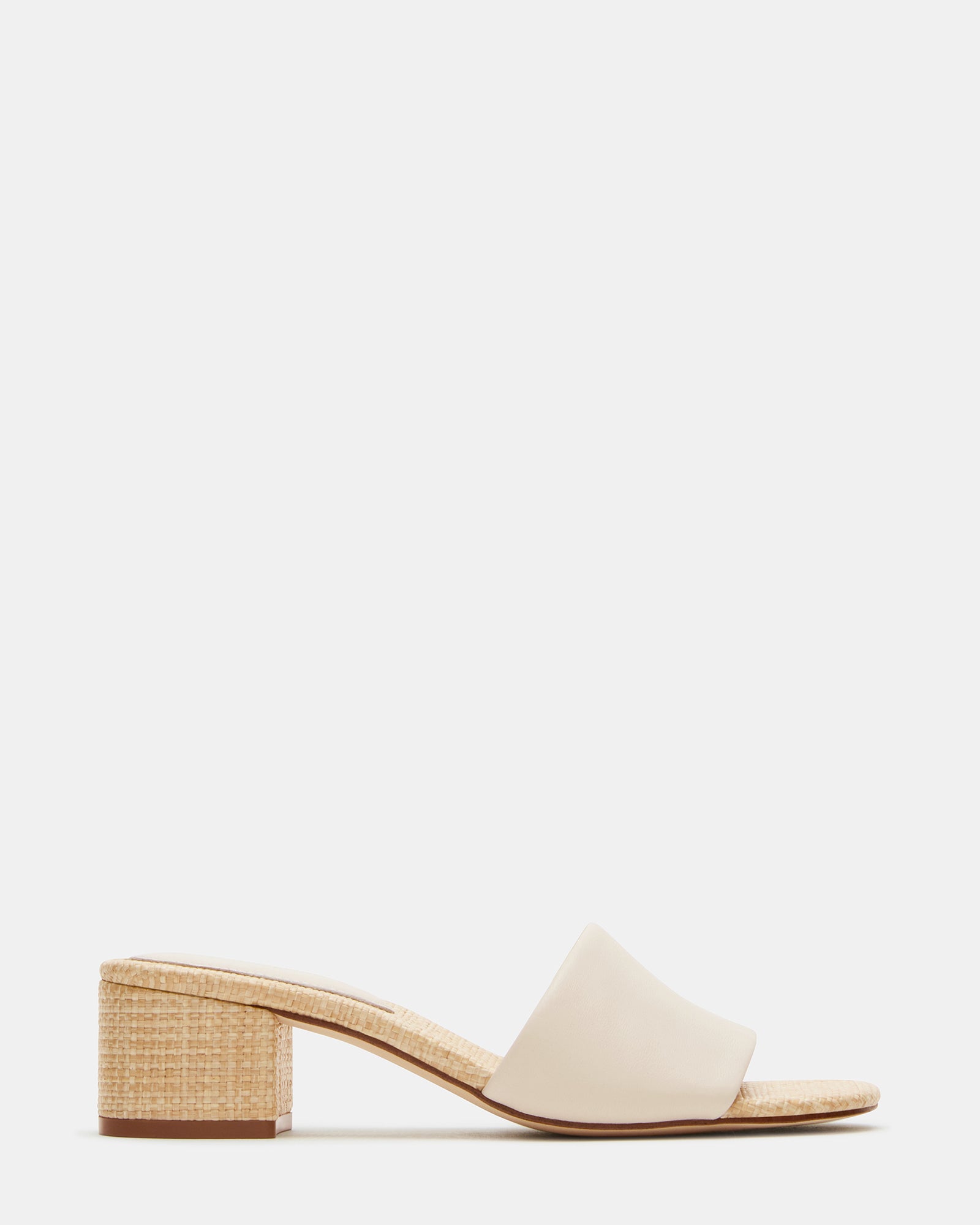 STEVEMADDEN_SHOES_HAILEE_BONE-LEATHER_01_b302c68b-0434-4d3d-b06f-1ddfebbee3f6.jpg