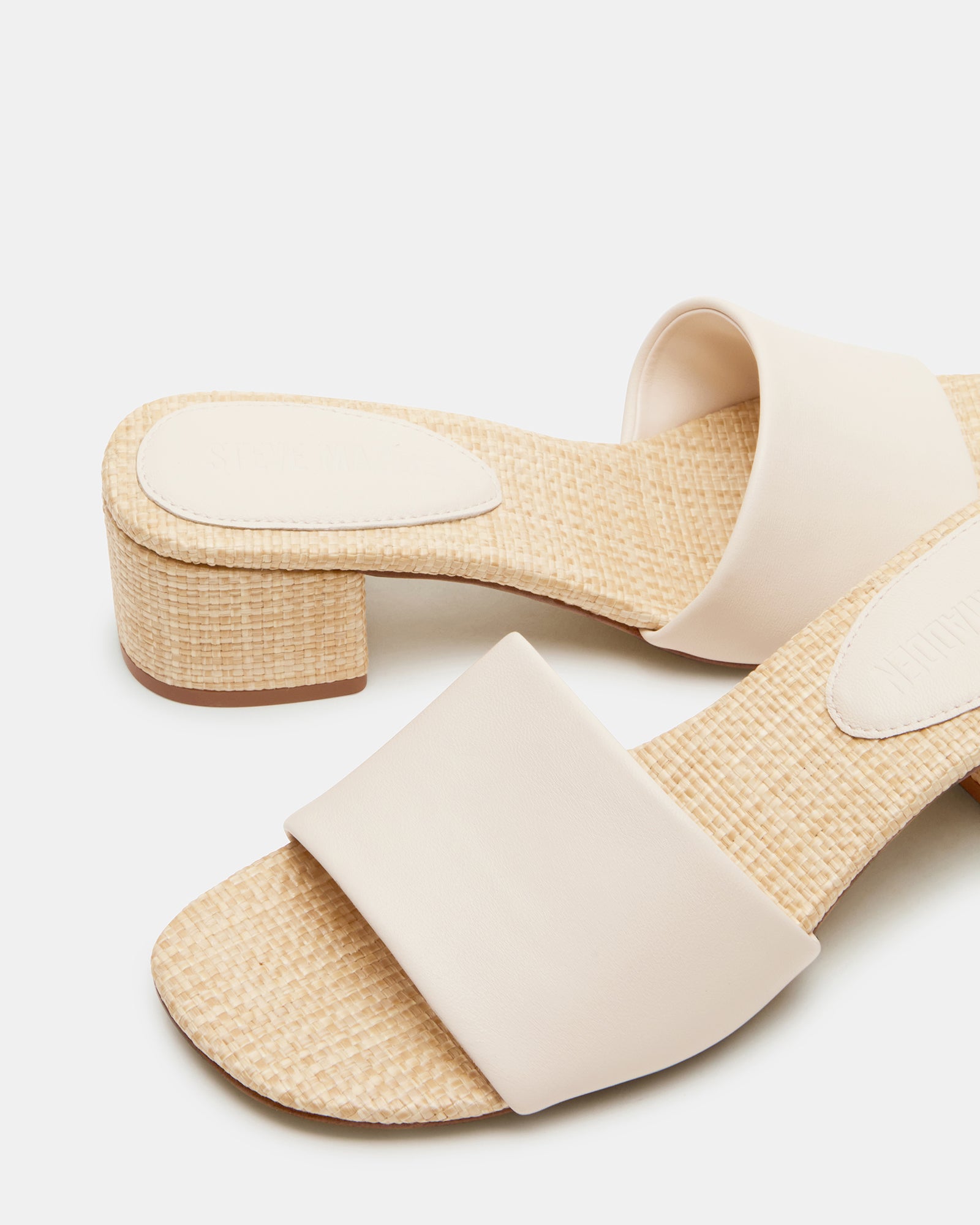 STEVEMADDEN_SHOES_HAILEE_BONE-LEATHER_05_da038747-0ff8-4f6a-a7e1-db8b29ac5af9.jpg