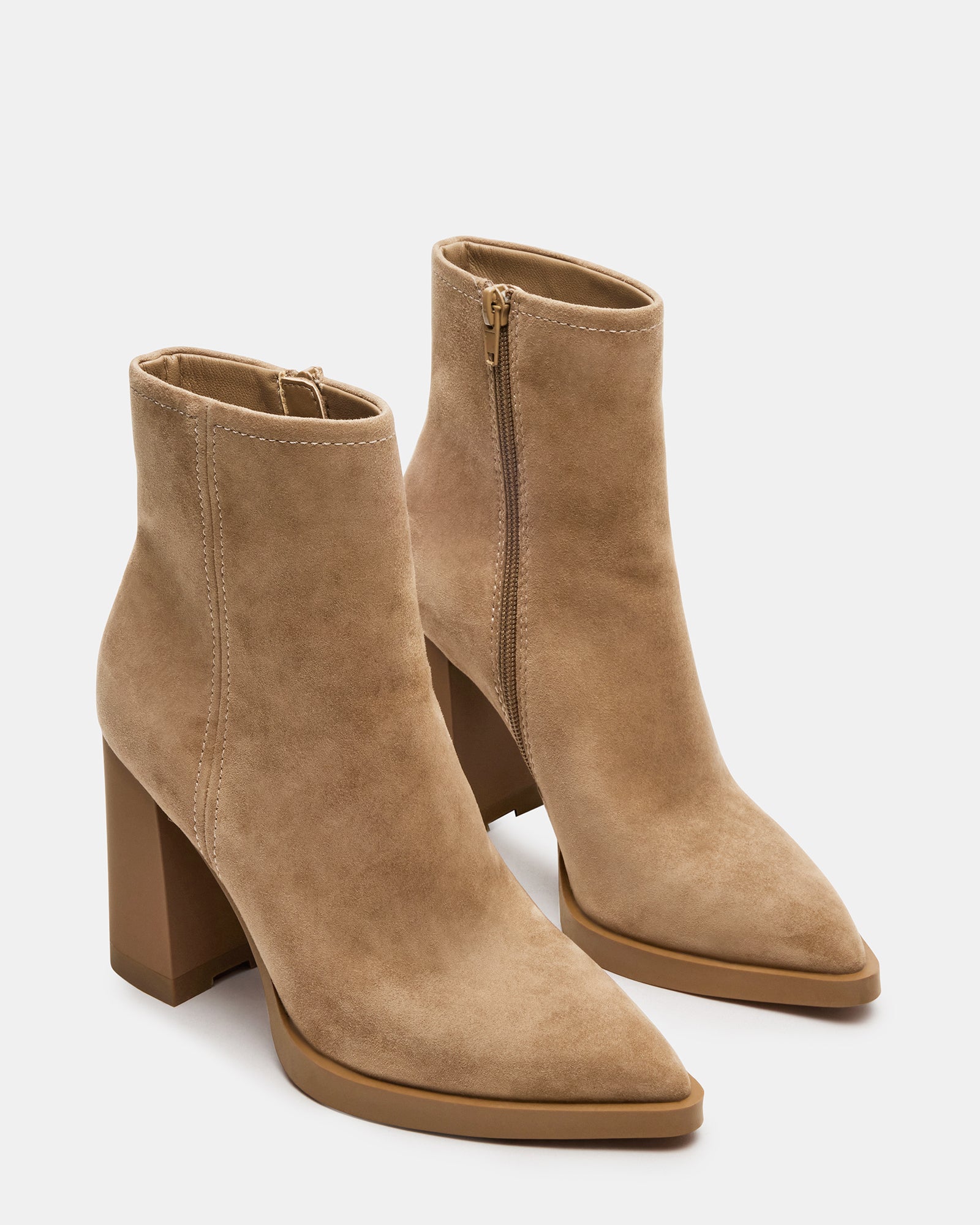 STEVEMADDEN_SHOES_HARDEN_SAND-SUEDE_02_ee2a3b47-07f6-4331-9e3e-6259e58fcf9e.jpg