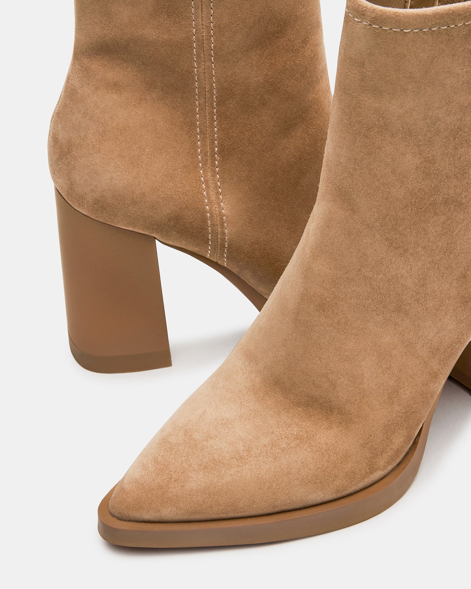STEVEMADDEN_SHOES_HARDEN_SAND-SUEDE_05_81125875-d755-4b93-9799-ee7b84fc3d52.jpg