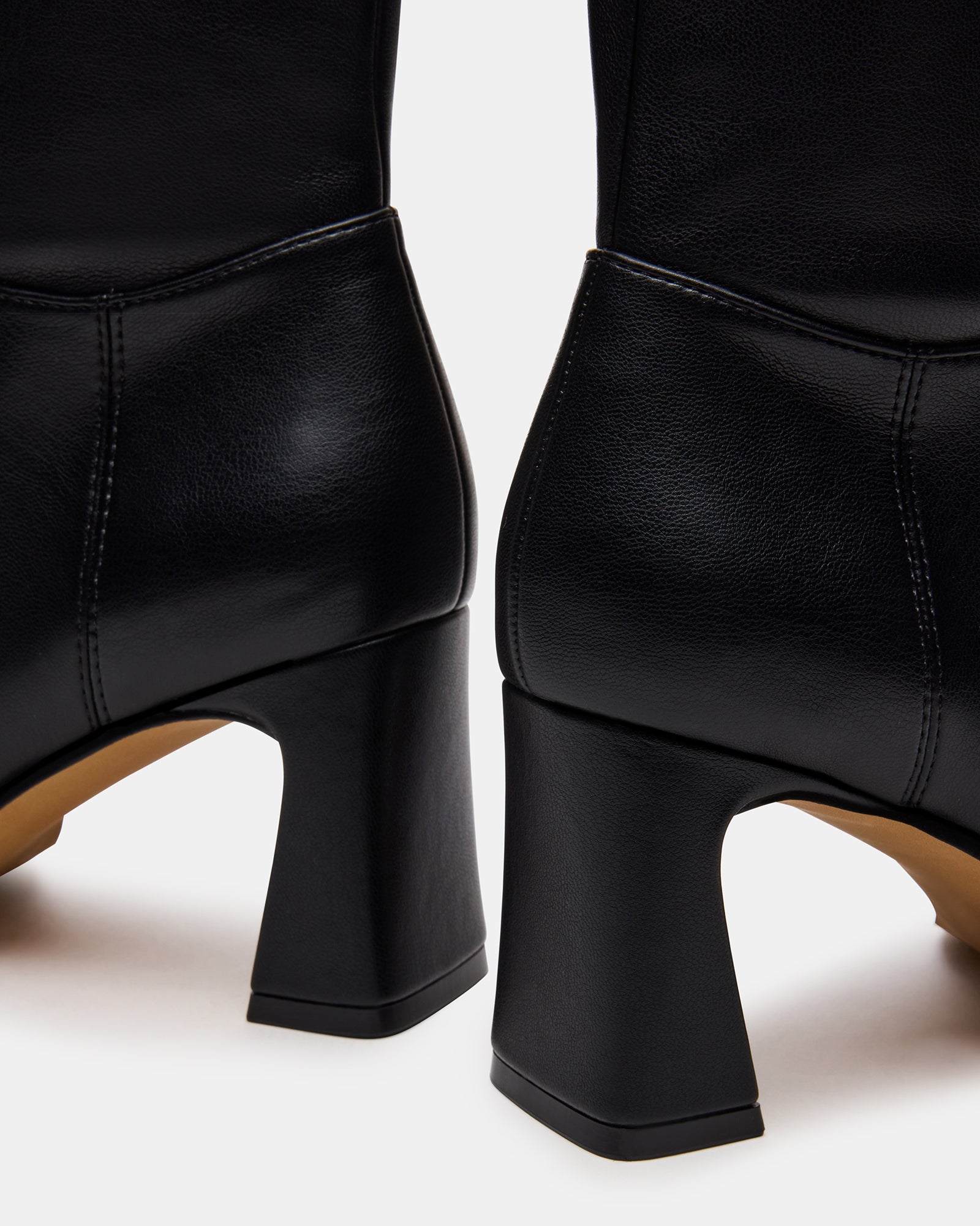 STEVEMADDEN_SHOES_HARP_BLACK_05.jpg