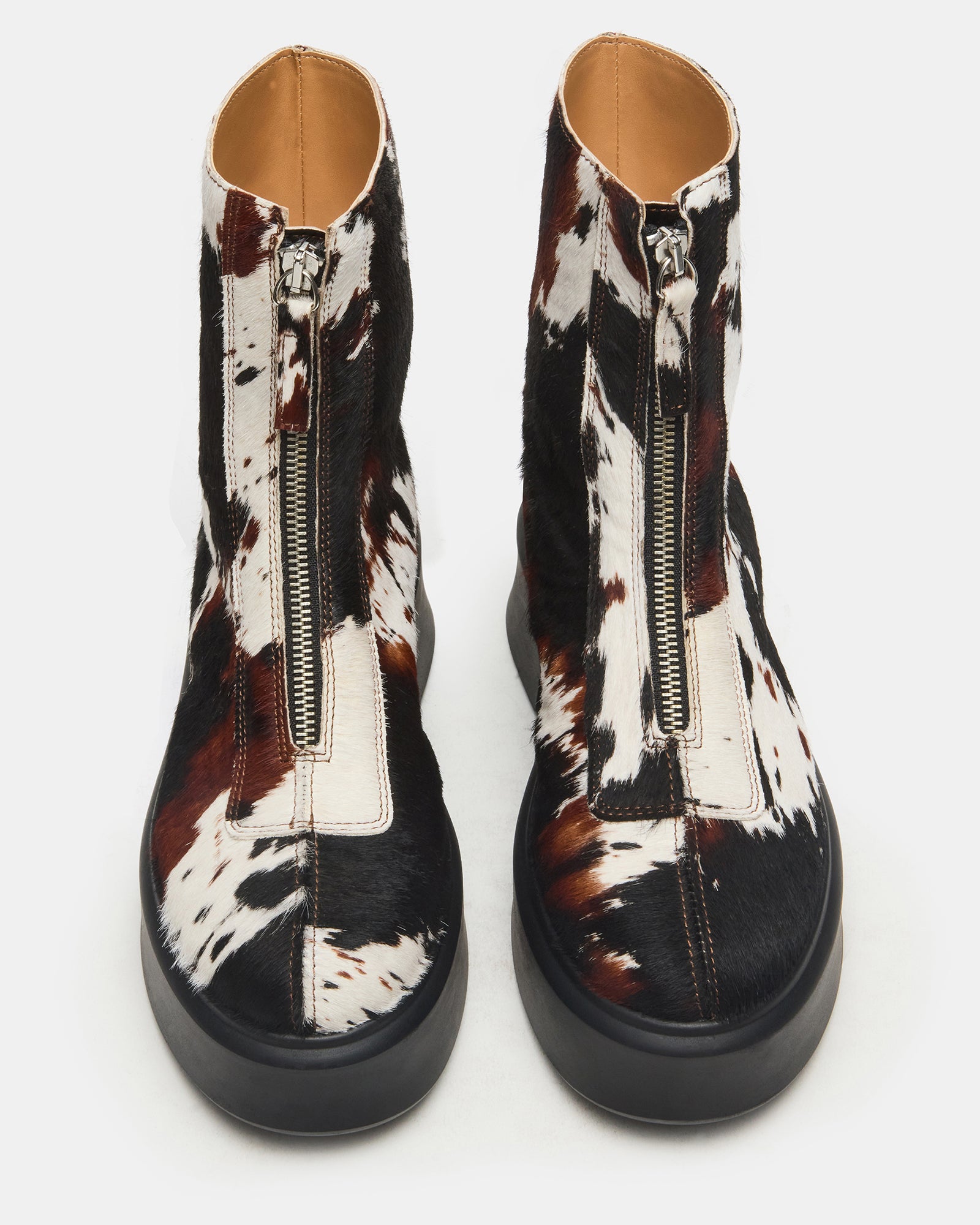 STEVEMADDEN_SHOES_JONES-H_COW-PRINT_03.jpg