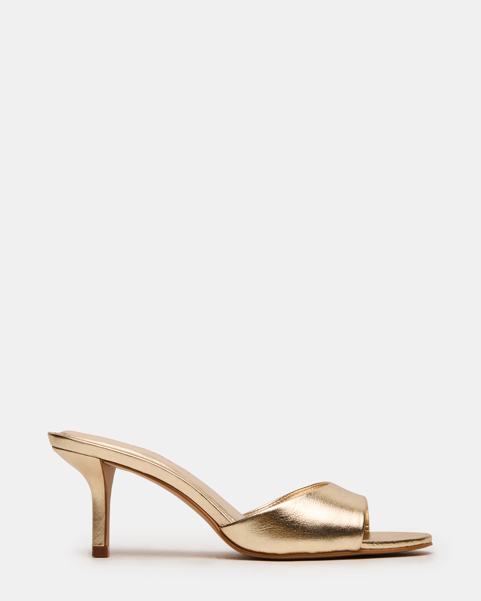 STEVEMADDEN_SHOES_KENDRIX_GOLD-LEATHER_01.jpg