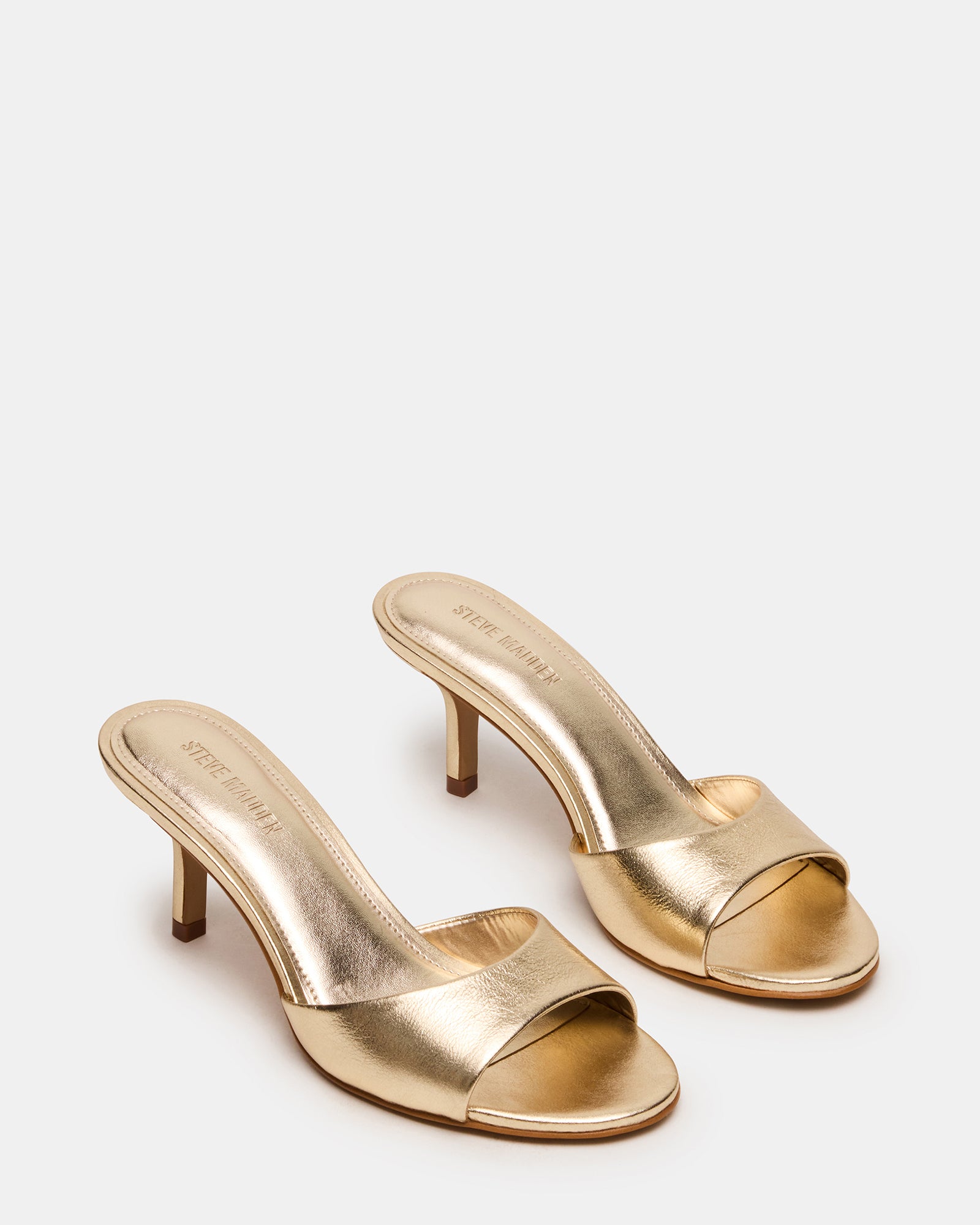 STEVEMADDEN_SHOES_KENDRIX_GOLD-LEATHER_02.jpg