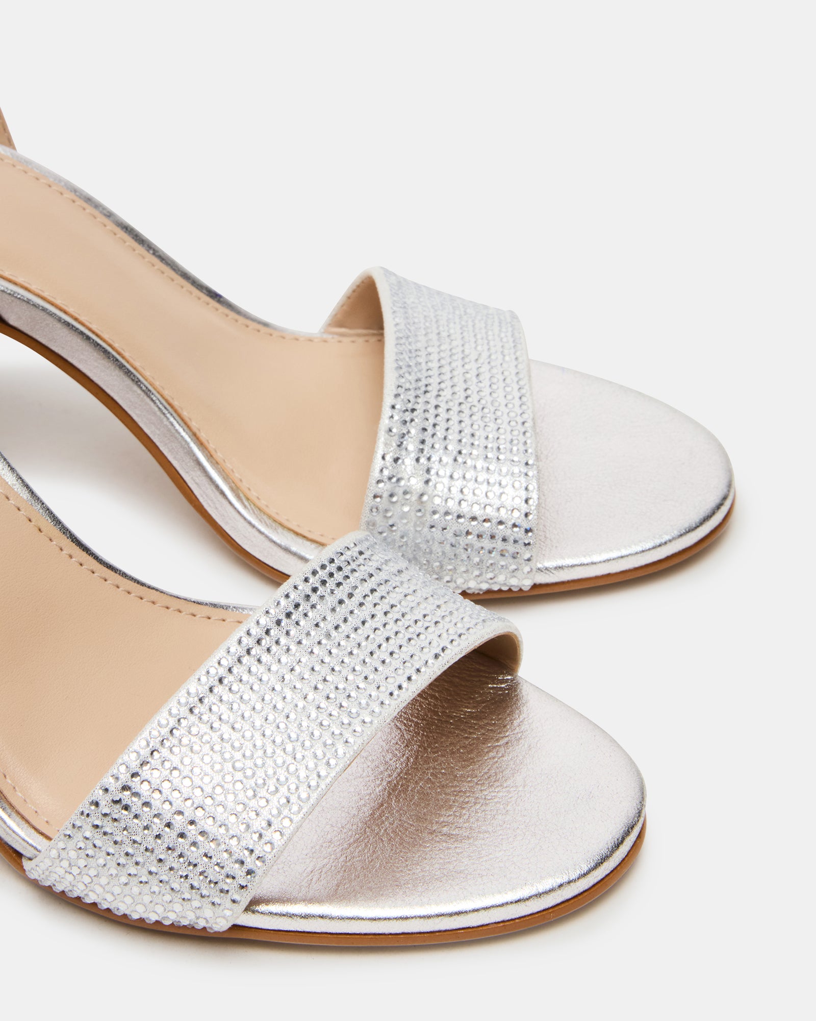 STEVEMADDEN_SHOES_LARAH-R_RHINESTONES_04.jpg