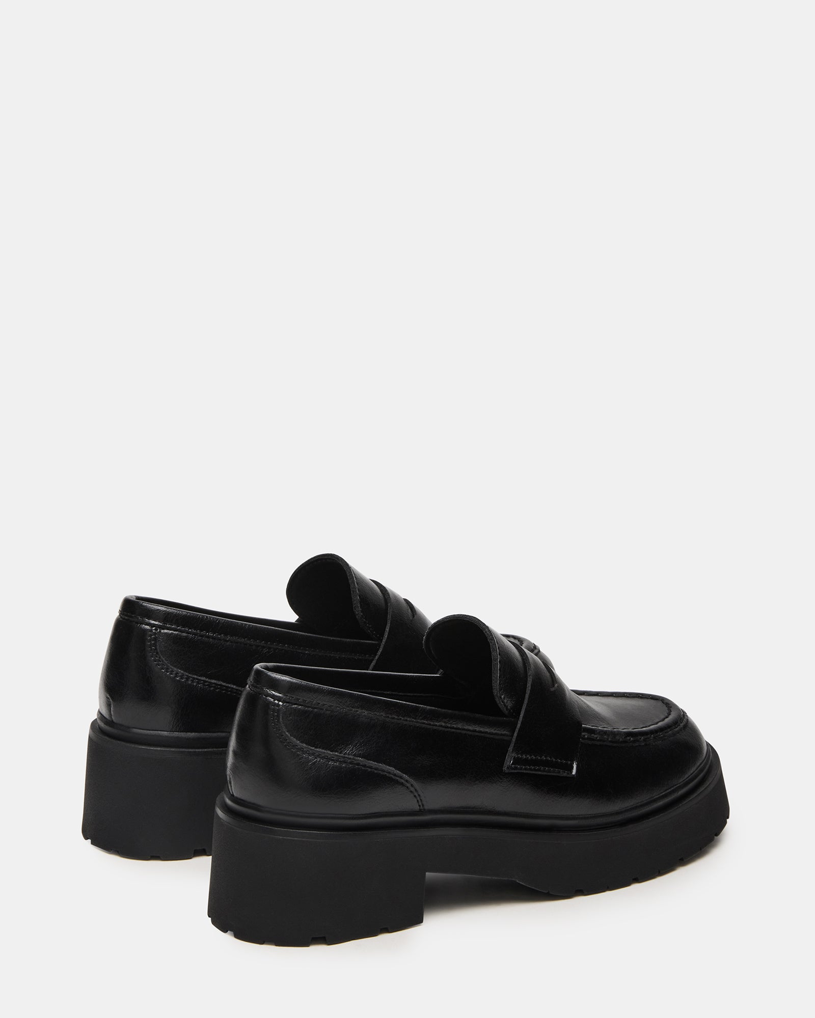 STEVEMADDEN_SHOES_LAYKEN_BLACK-LEATHER_02.jpg