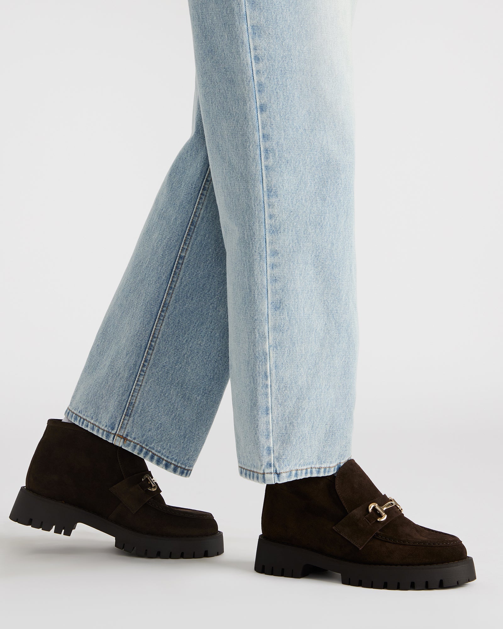 STEVEMADDEN_SHOES_LEON_CHOC-BRN-SDE_0183_198761e7-0cea-453a-8b19-2ca6b017d0d5.jpg