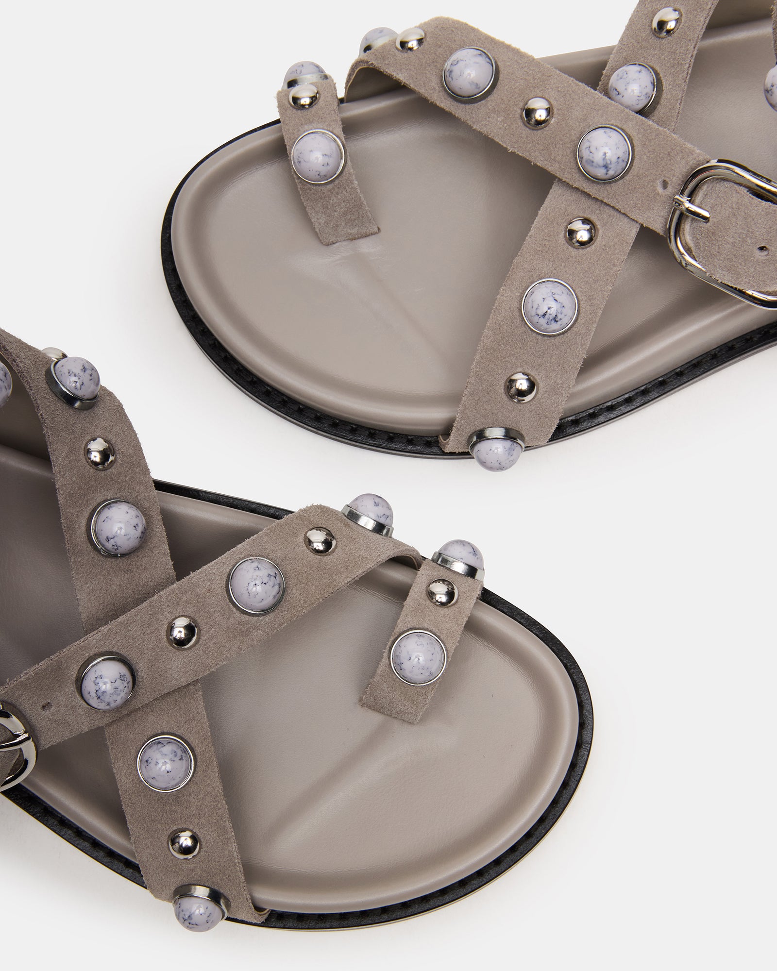 STEVEMADDEN_SHOES_LINEAR_GREY-SUEDE_04.jpg