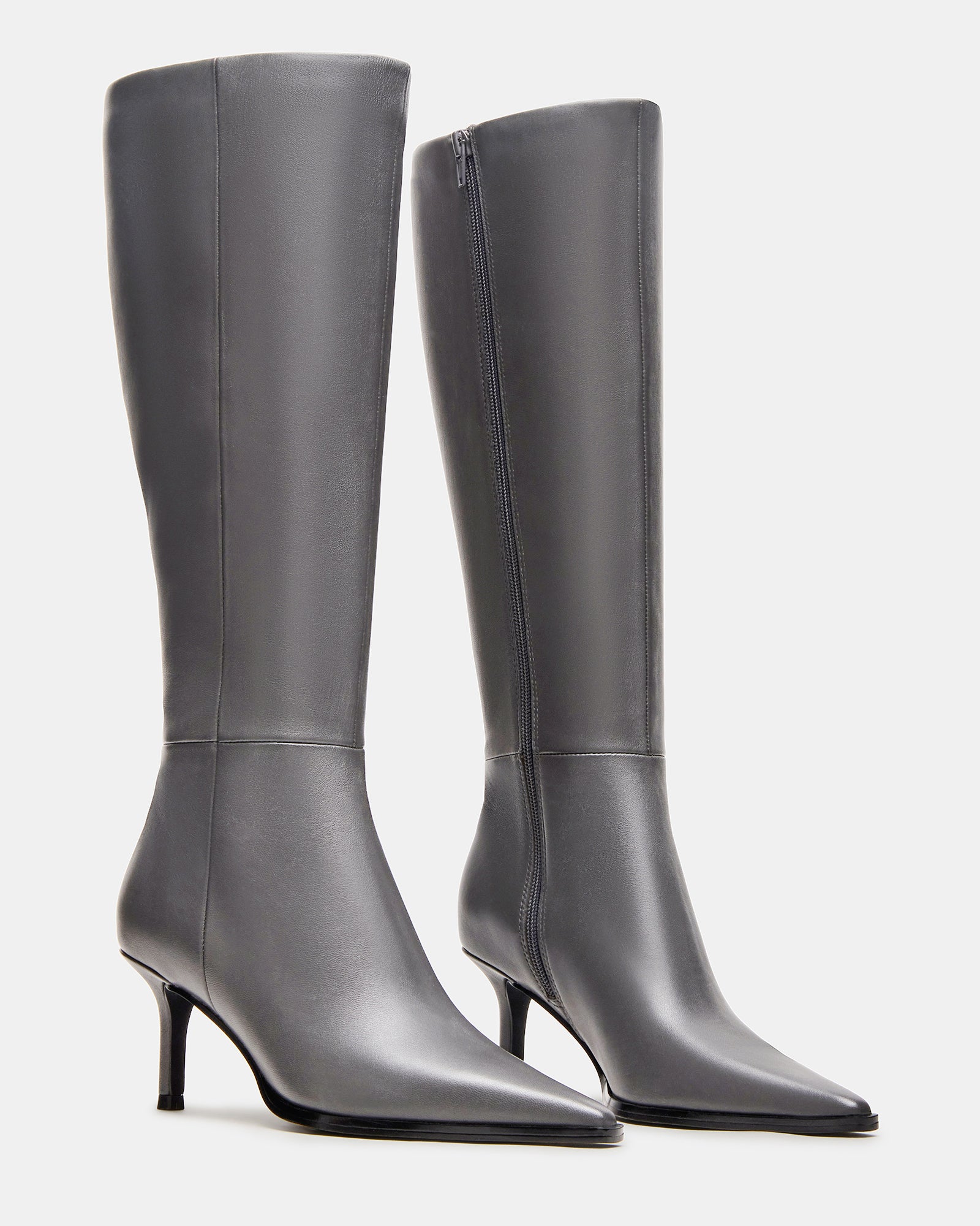 STEVEMADDEN_SHOES_LINGO_GREY-LEATHER_01_eec03c93-a6ff-4f43-81d1-57253acfb392.jpg