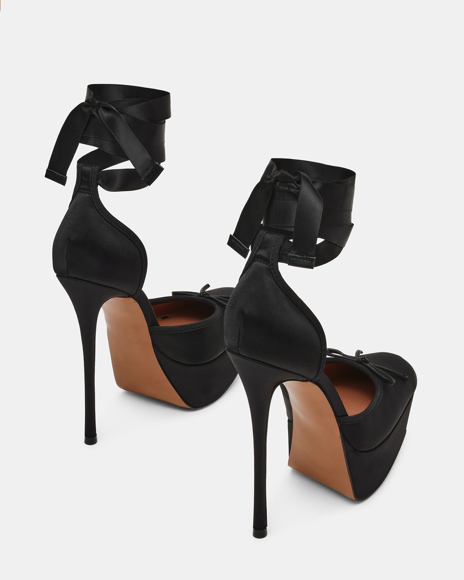 STEVEMADDEN_SHOES_LISTEN_BLACK-SATIN03.jpg