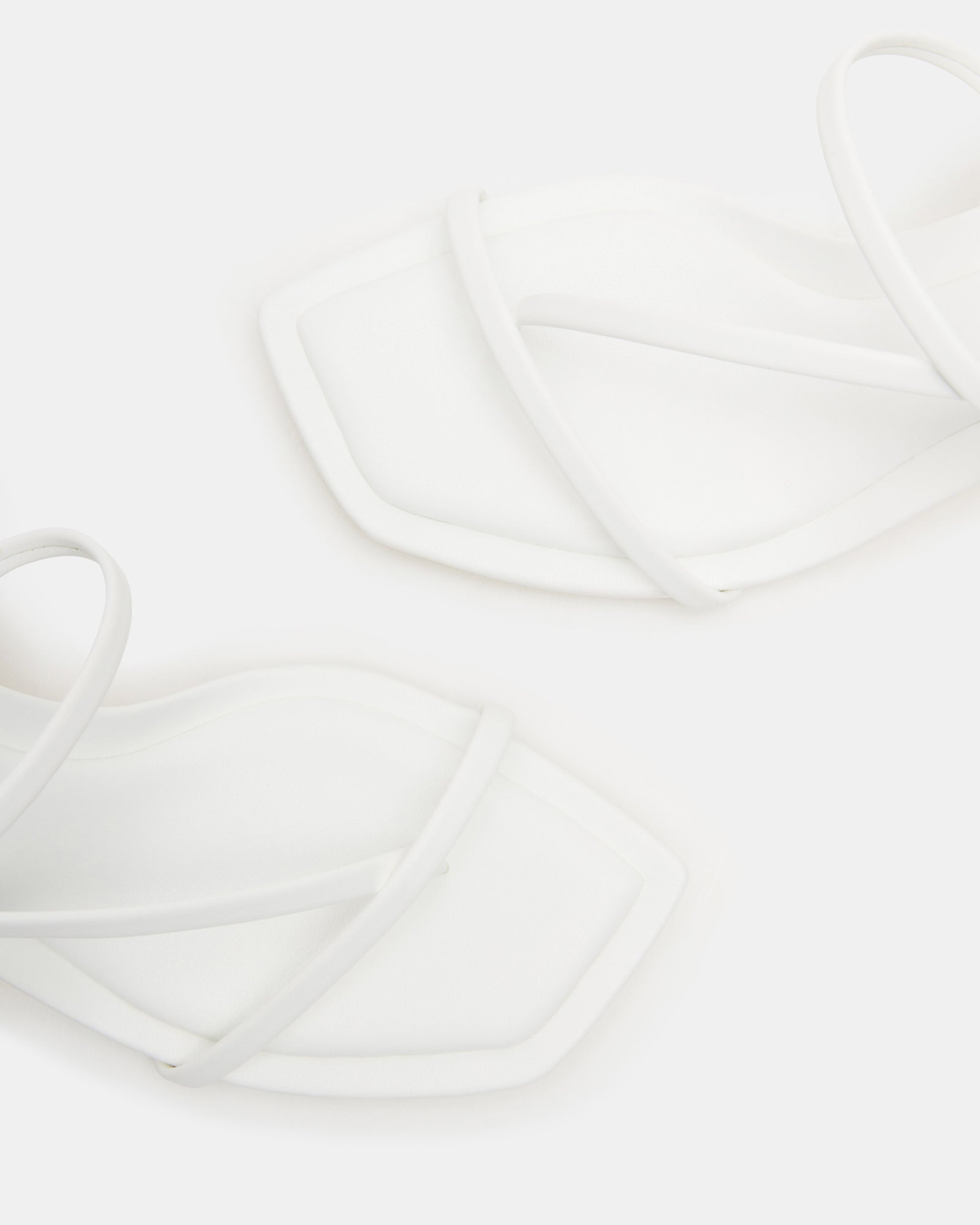 STEVEMADDEN_SHOES_LOCKE_WHITE_04.jpg