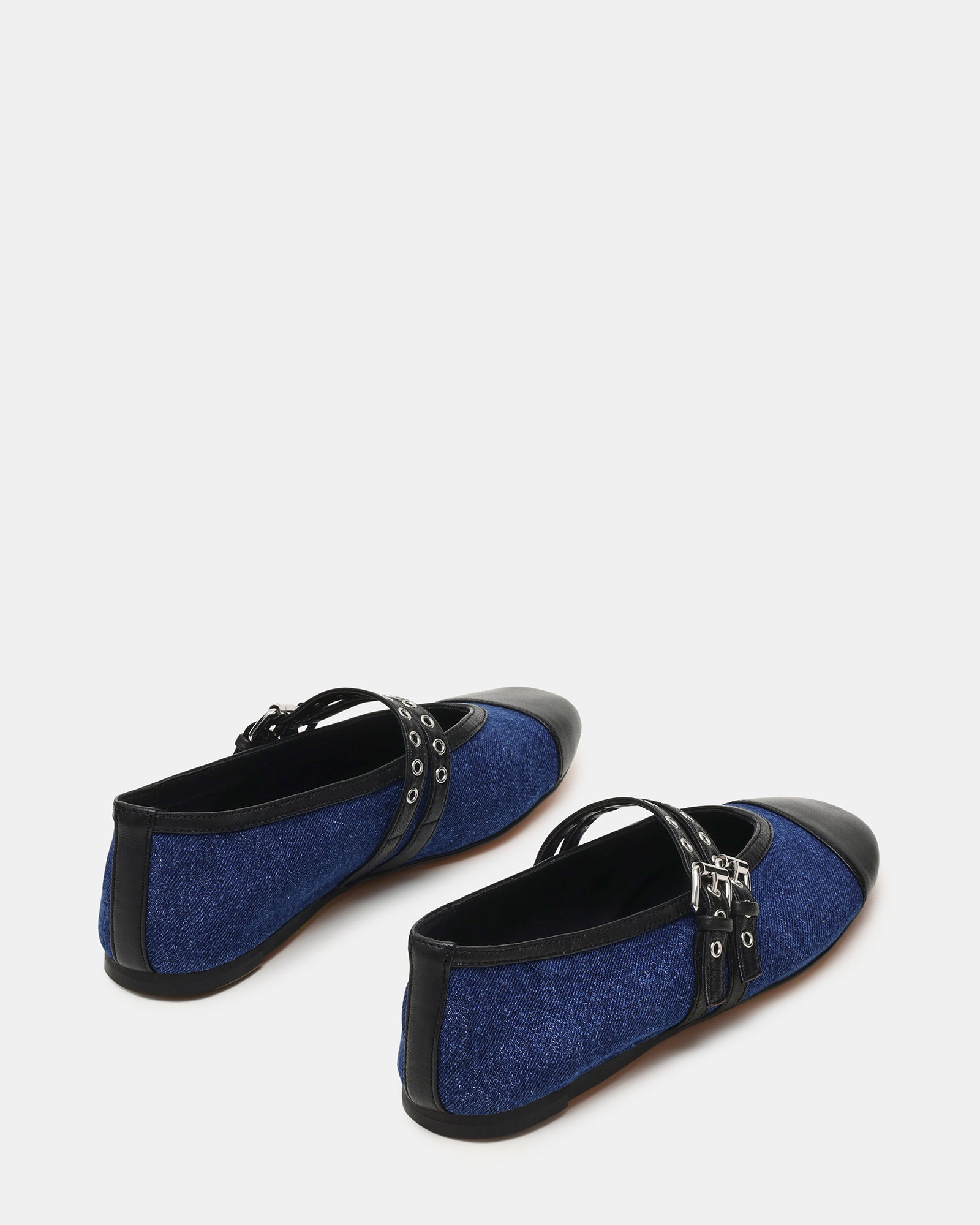 STEVEMADDEN_SHOES_LYDIA-CAP_BLACK-DENIM03.jpg
