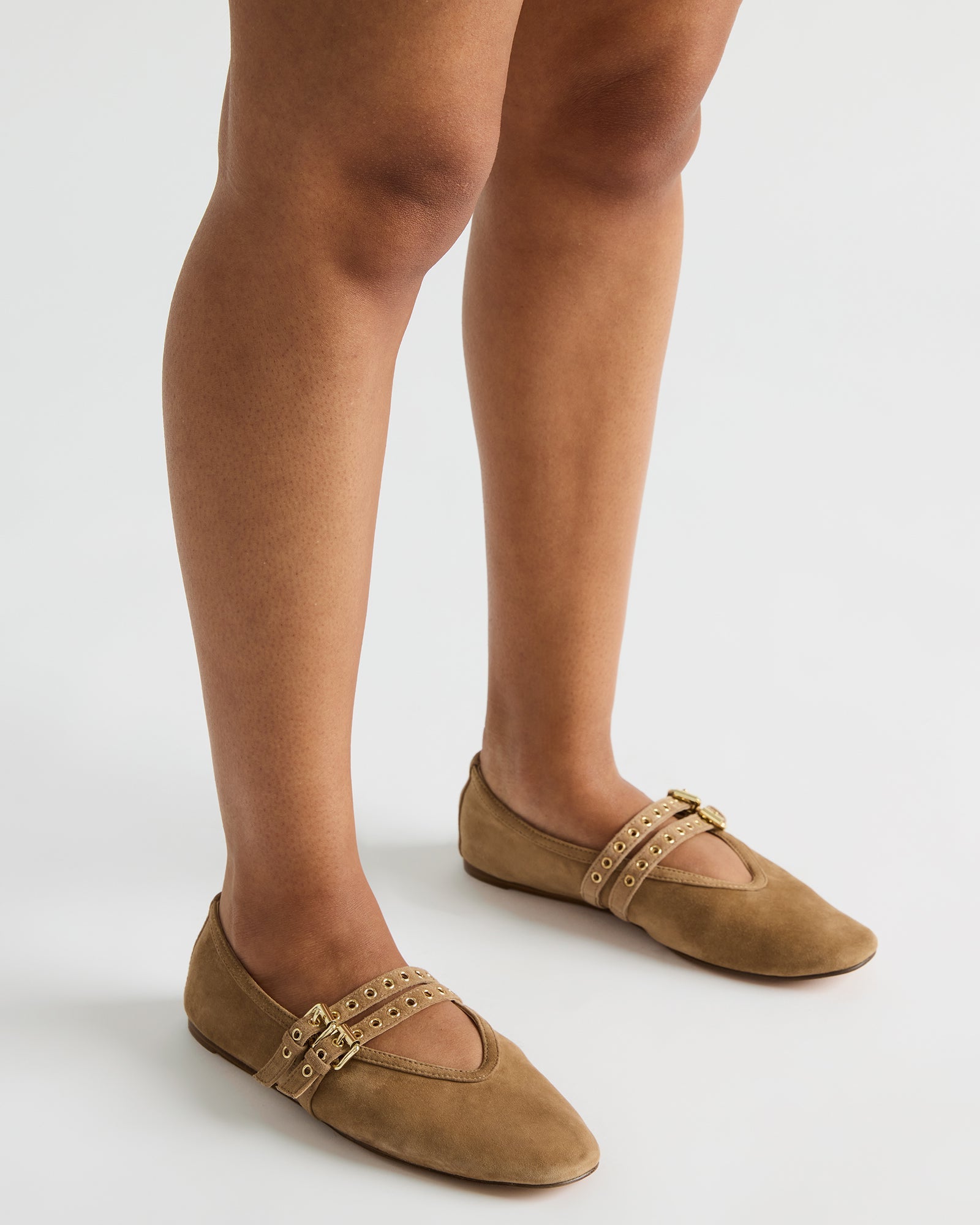 STEVEMADDEN_SHOES_LYDIA_TAUPE-SUEDE_0305_3be92f6d-552a-4206-90e5-ae319c7c71be.jpg