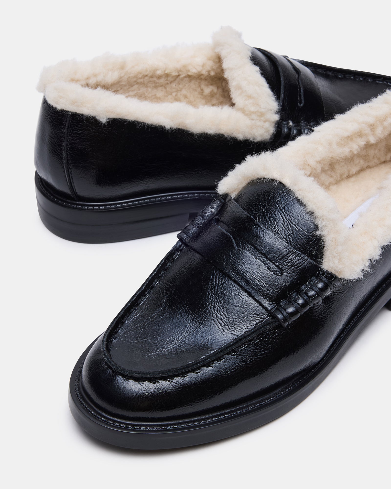 STEVEMADDEN_SHOES_MADISON-F_BLACK-LEATHER_05.jpg