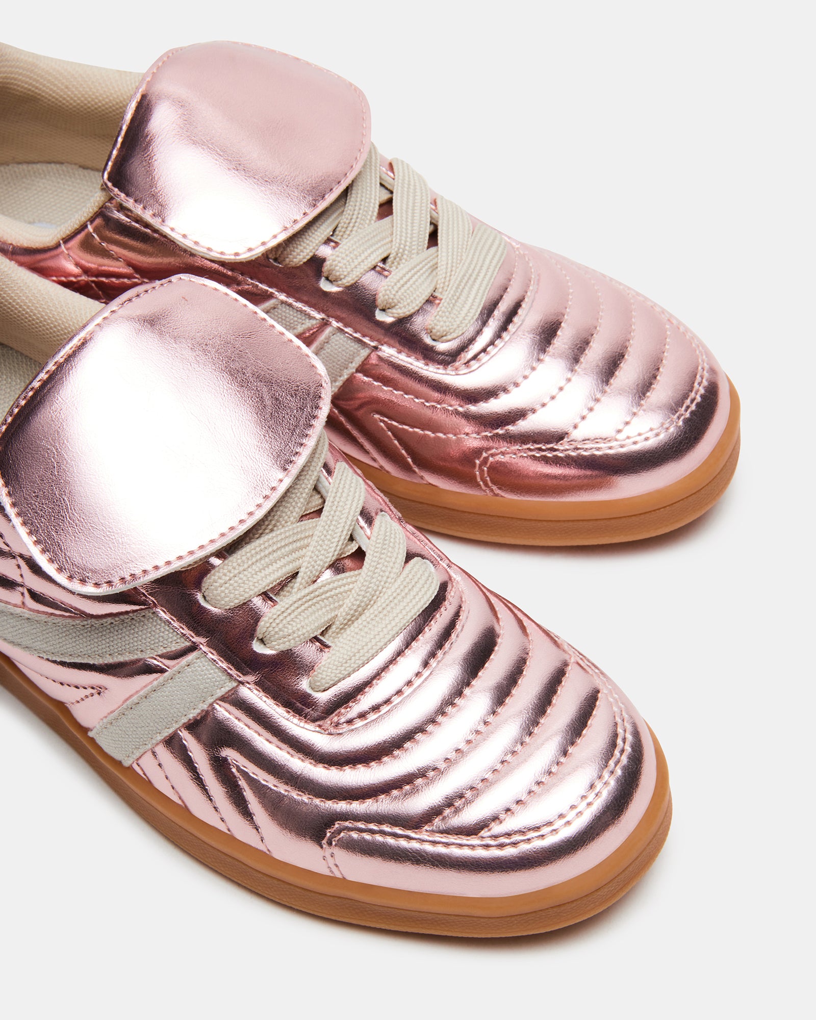 STEVEMADDEN_SHOES_MADRID-NEW-PATTERN_PINK-METALLIC_04.jpg
