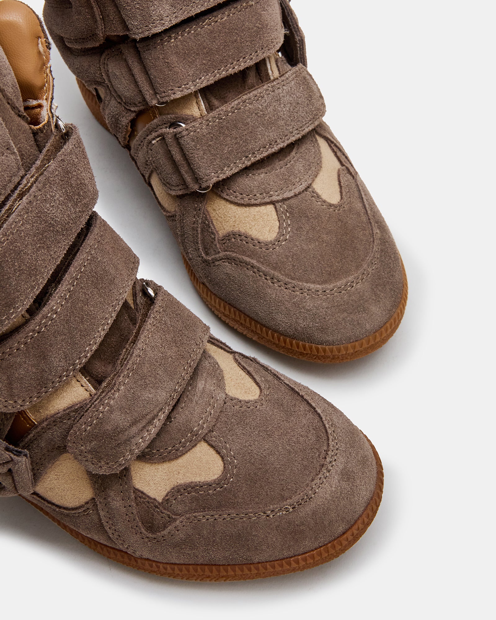 STEVEMADDEN_SHOES_MAVIS_TAUPE-SUEDE_05_e7e6d5b0-206a-4ede-ad92-2a24d33ee898.jpg