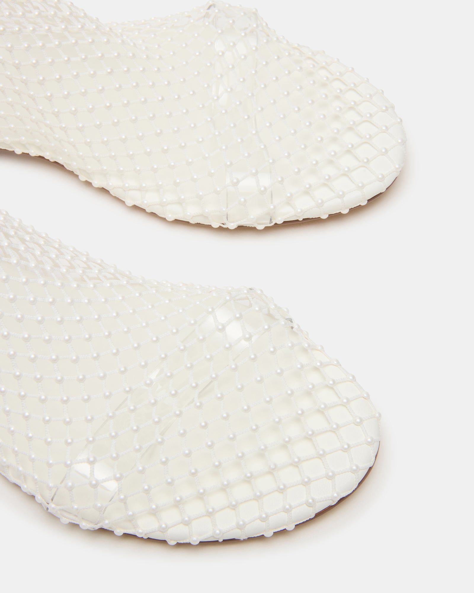 STEVEMADDEN_SHOES_MINO-P_PEARL_04.jpg