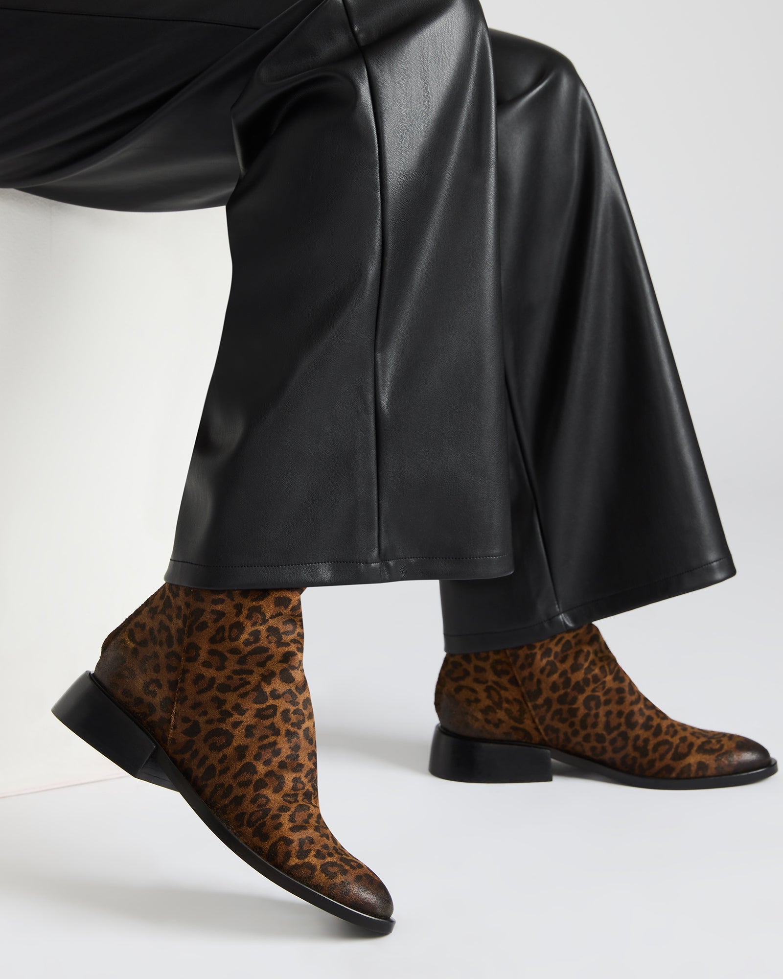 STEVEMADDEN_SHOES_NEXIE_LEOPARD_1752.jpg