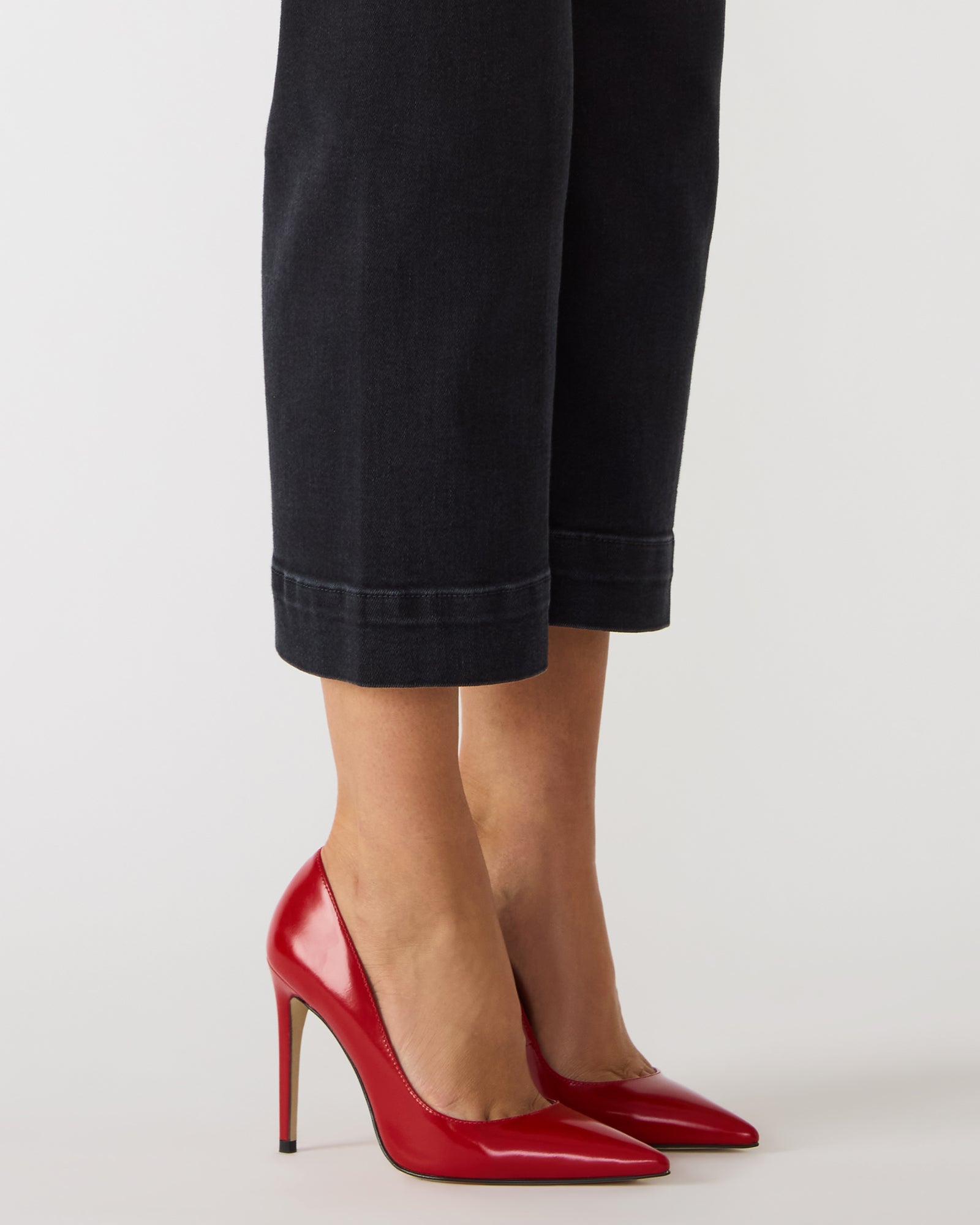 STEVEMADDEN_SHOES_NOIR_RED-LEATHER_4104.jpg