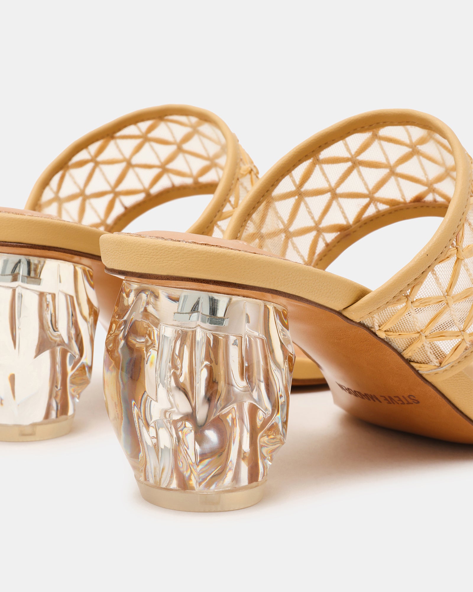 STEVEMADDEN_SHOES_NOLA_NATURAL-RAFFIA05.jpg