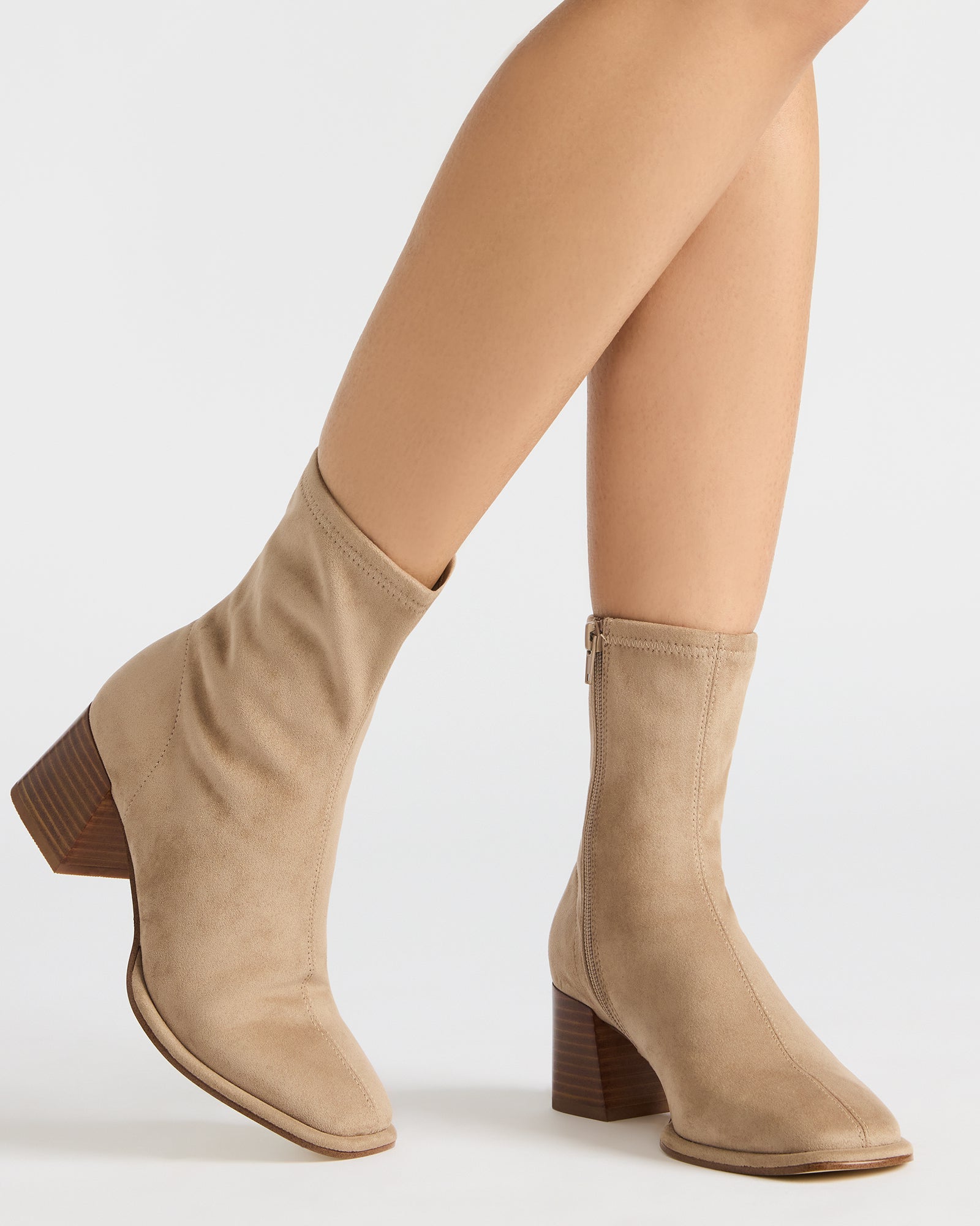 STEVEMADDEN_SHOES_PAMMY_TAUPE_2420.jpg