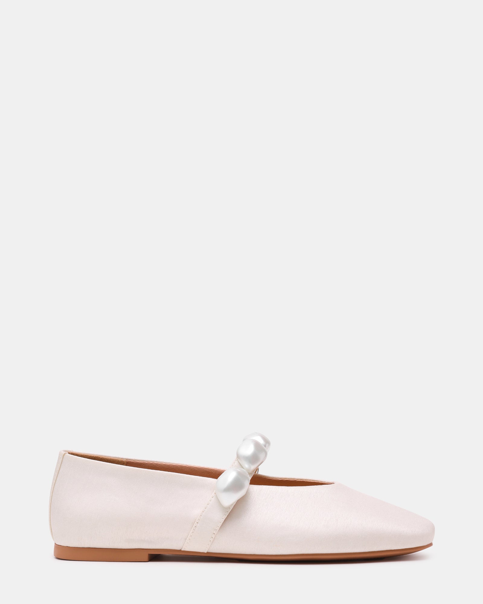 STEVEMADDEN_SHOES_POPPIN-PEARL_WHITE01.jpg