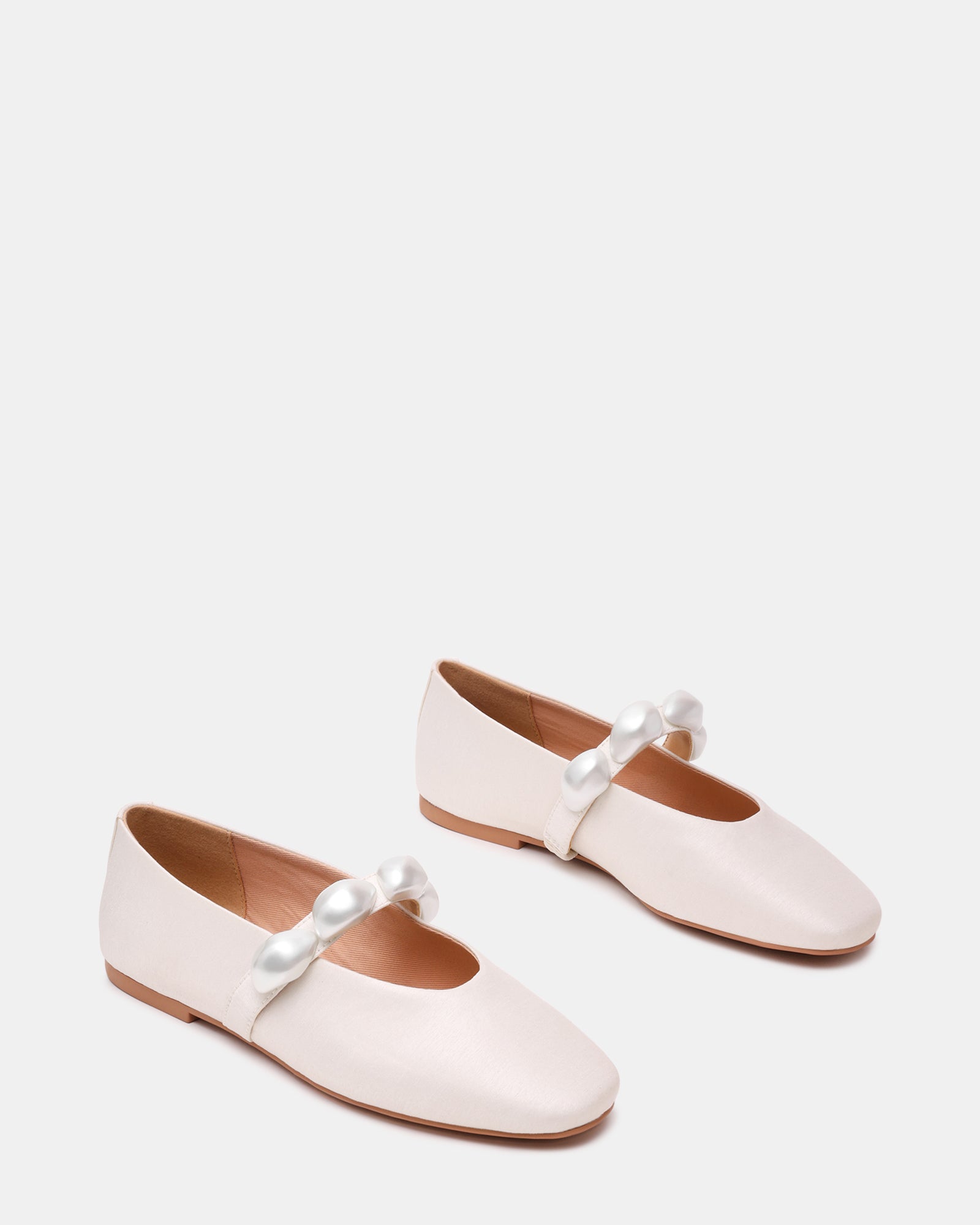 STEVEMADDEN_SHOES_POPPIN-PEARL_WHITE03.jpg