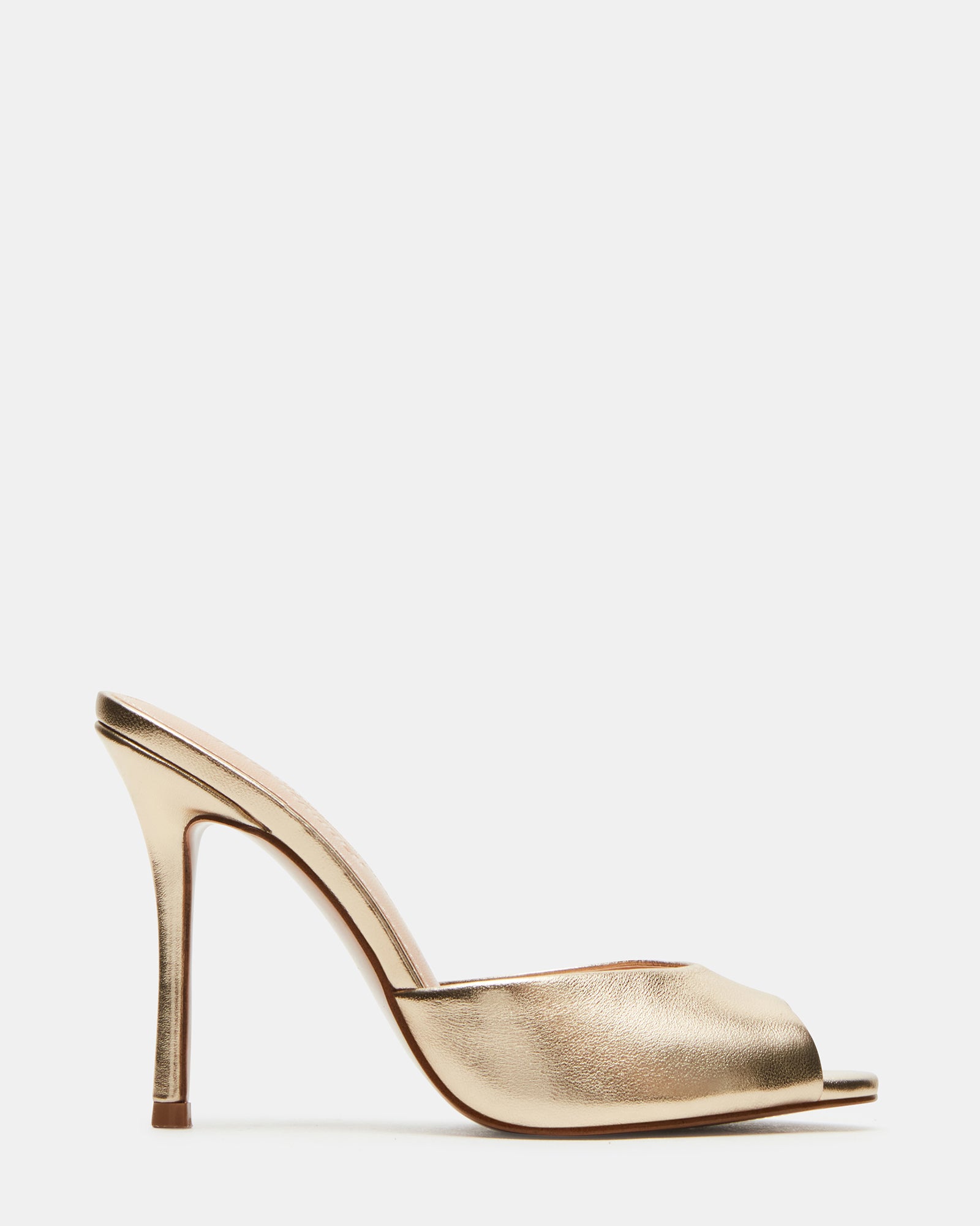 STEVEMADDEN_SHOES_PRIYA_GOLD-LEATHER_01.jpg