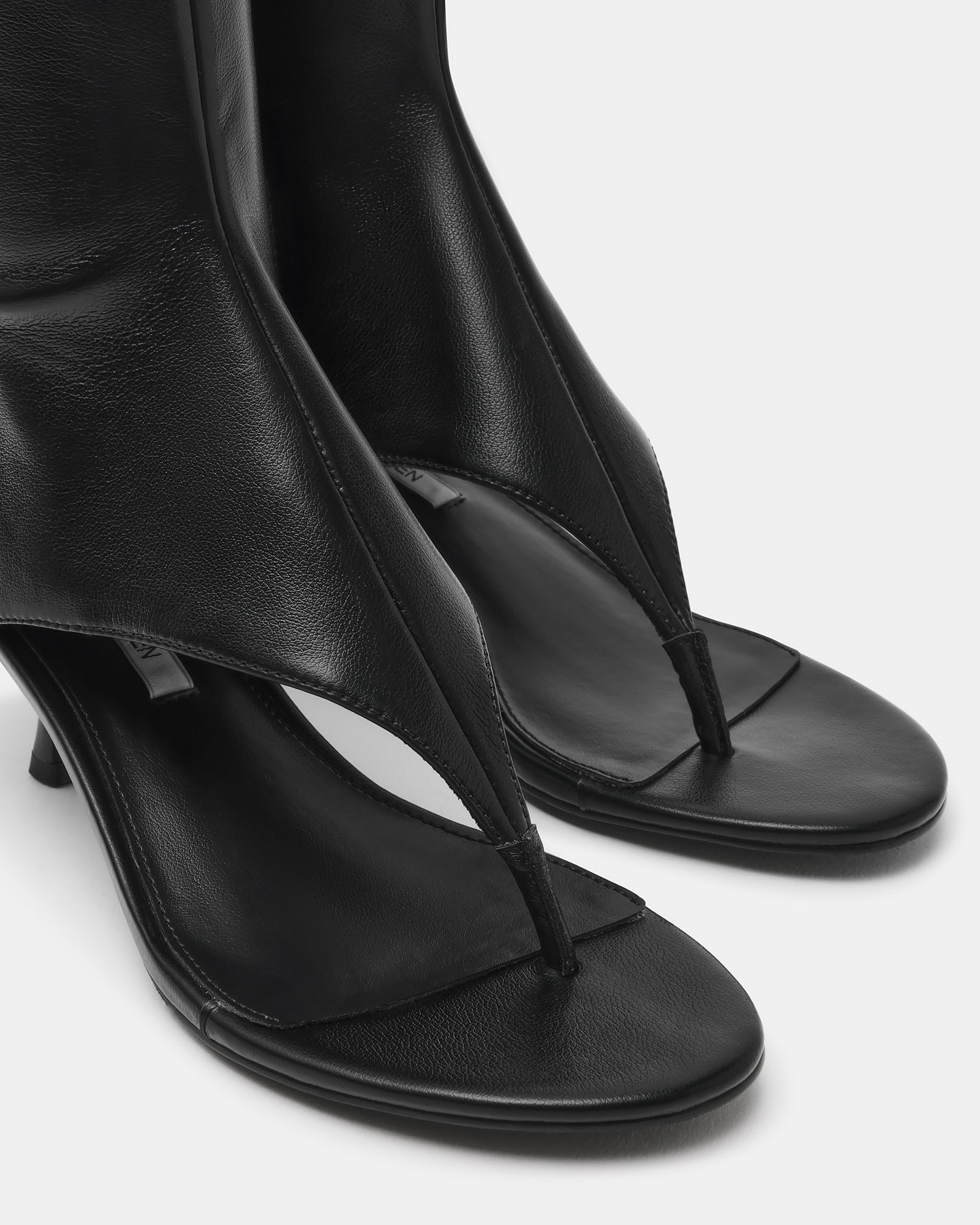 STEVEMADDEN_SHOES_RELENTLESS_BLACK05.jpg