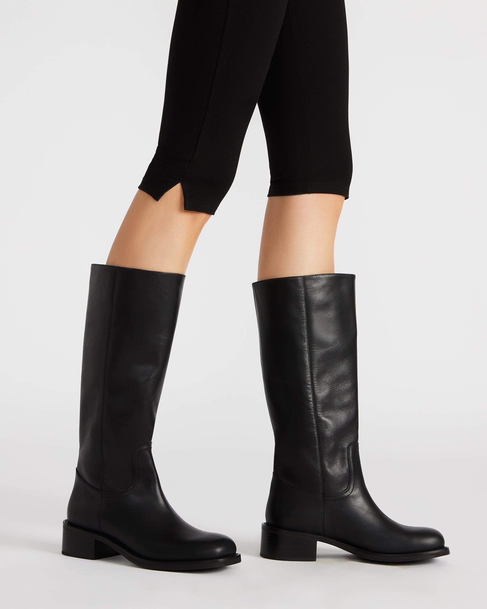 STEVEMADDEN_SHOES_RIGGS_BLACK-LEATHER_0037.jpg