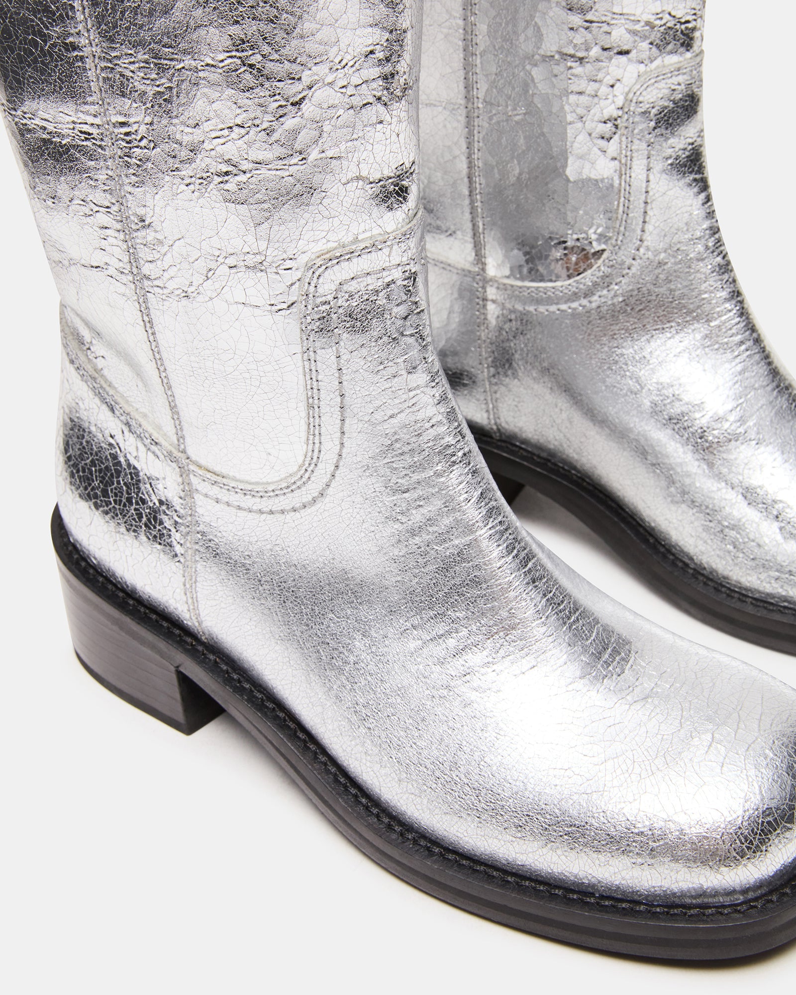 STEVEMADDEN_SHOES_RIGGS_SILVER_05.jpg