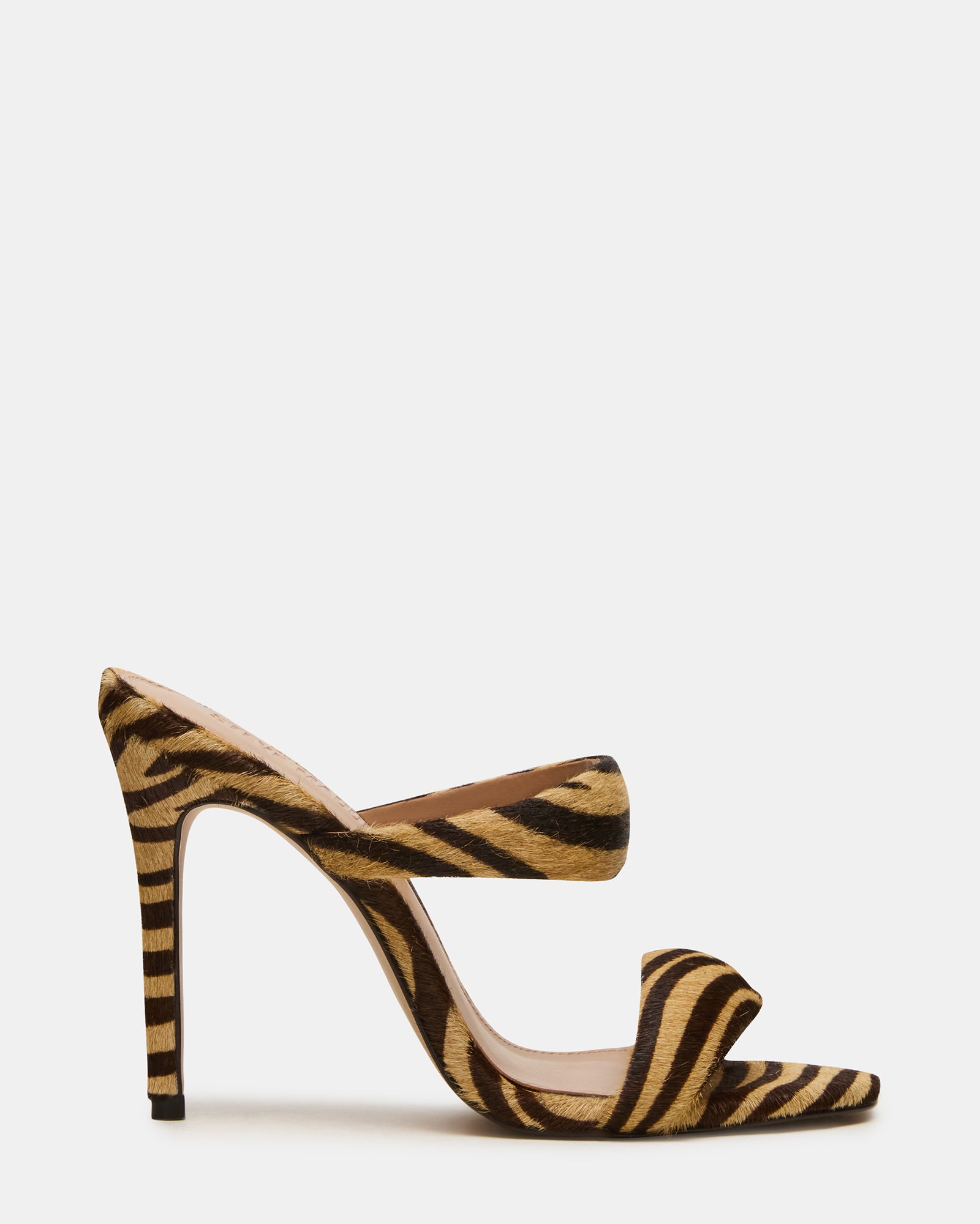 STEVEMADDEN_SHOES_SATURN-H_TIGER_01.jpg