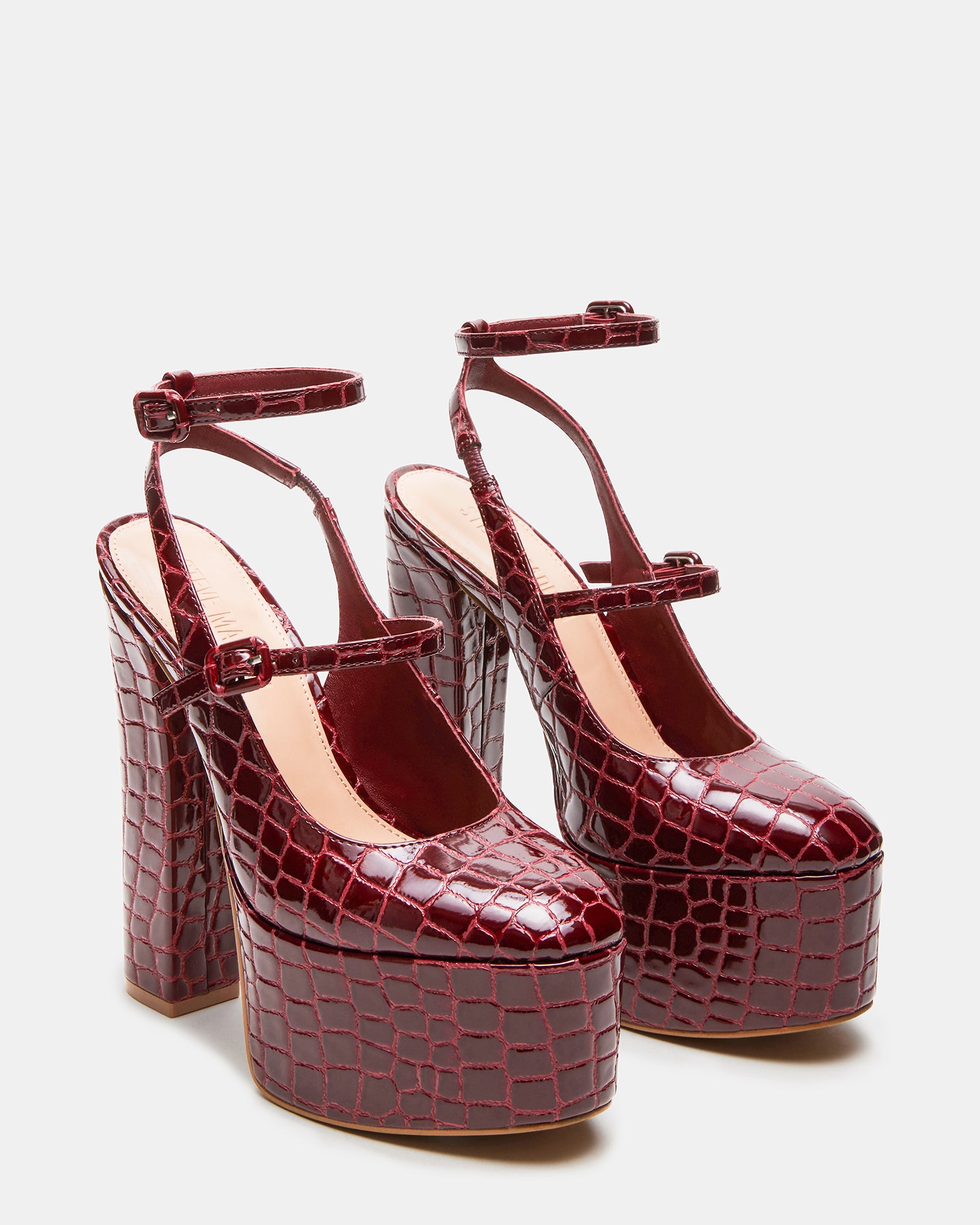 STEVEMADDEN_SHOES_SCOTLYN_RED-CROCODILE_01-1_73d56e16-1ba6-4506-b840-535af53e68ff.jpg