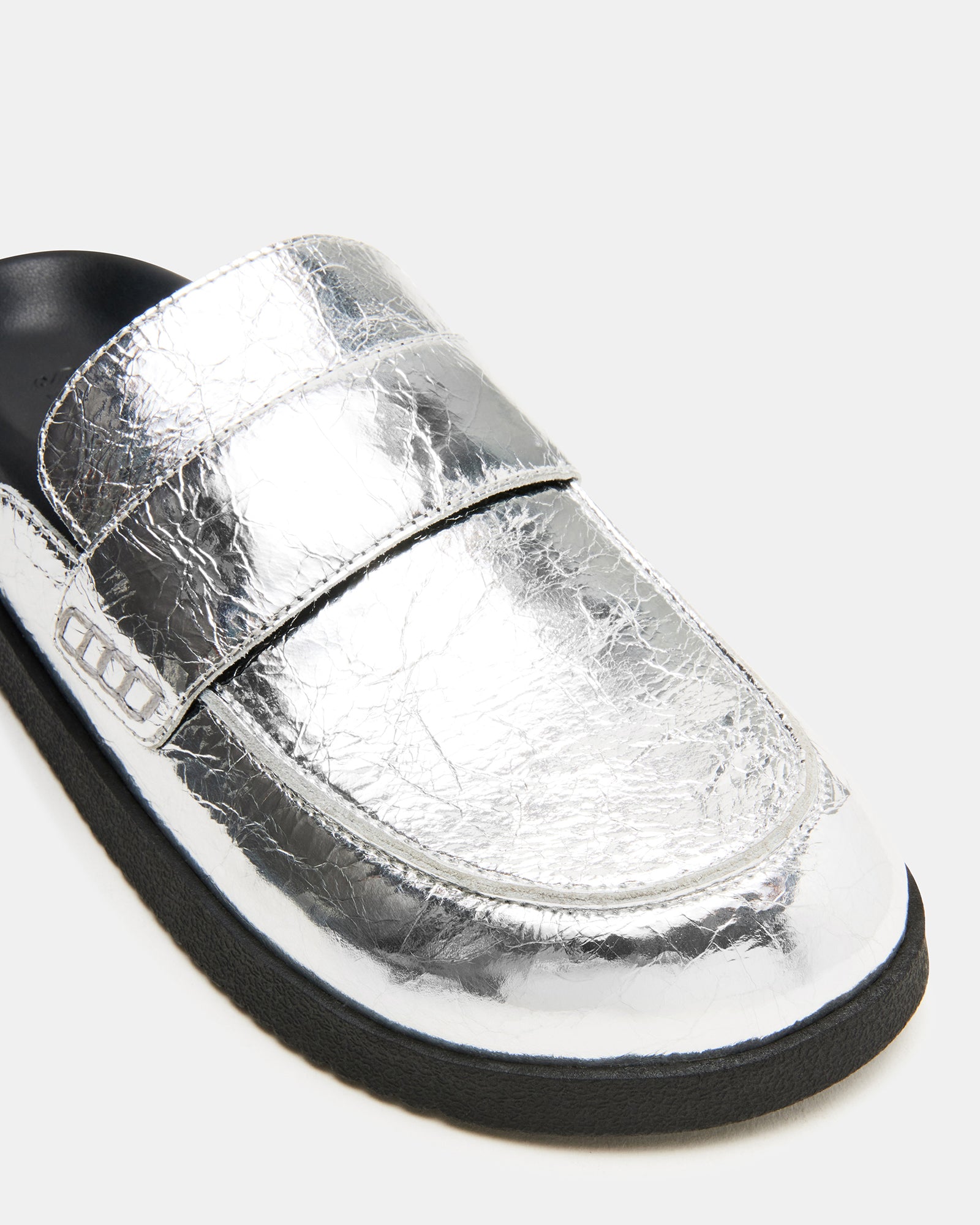 STEVEMADDEN_SHOES_SKIPPER_SILVER-METALLIC_04.jpg