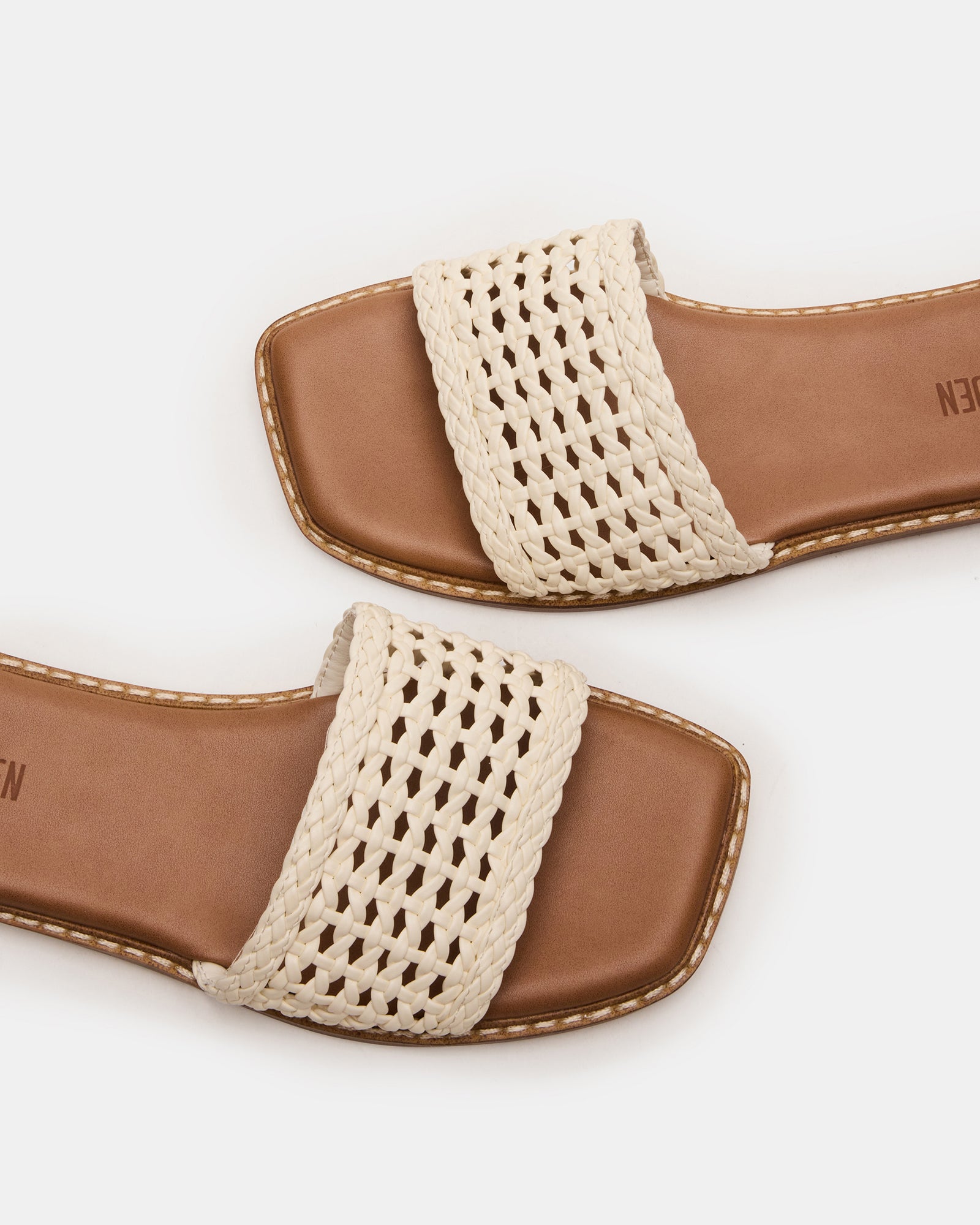 STEVEMADDEN_SHOES_SNIDER_WHITE_04.jpg
