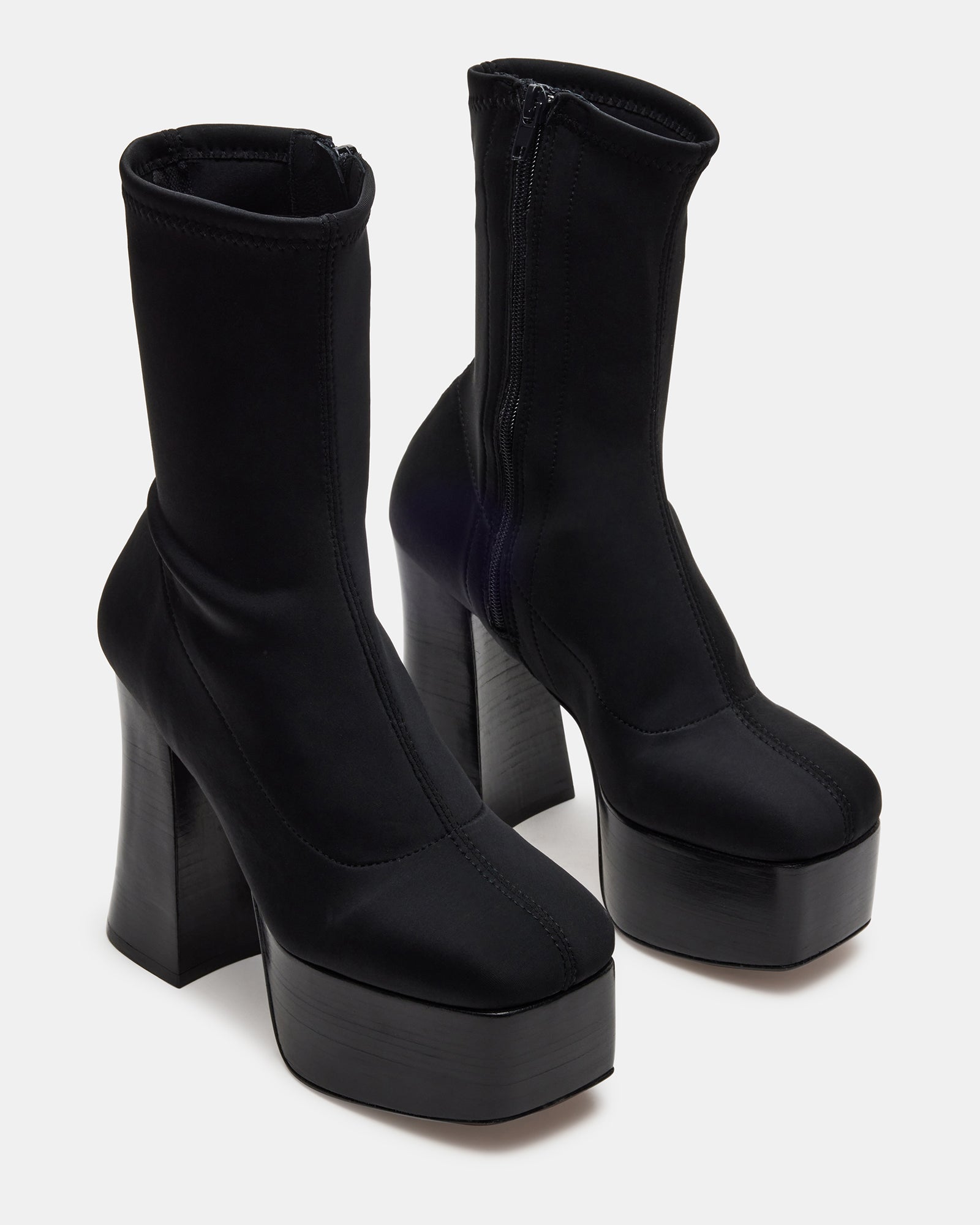 STEVEMADDEN_SHOES_SOHO_BLACK_02.jpg