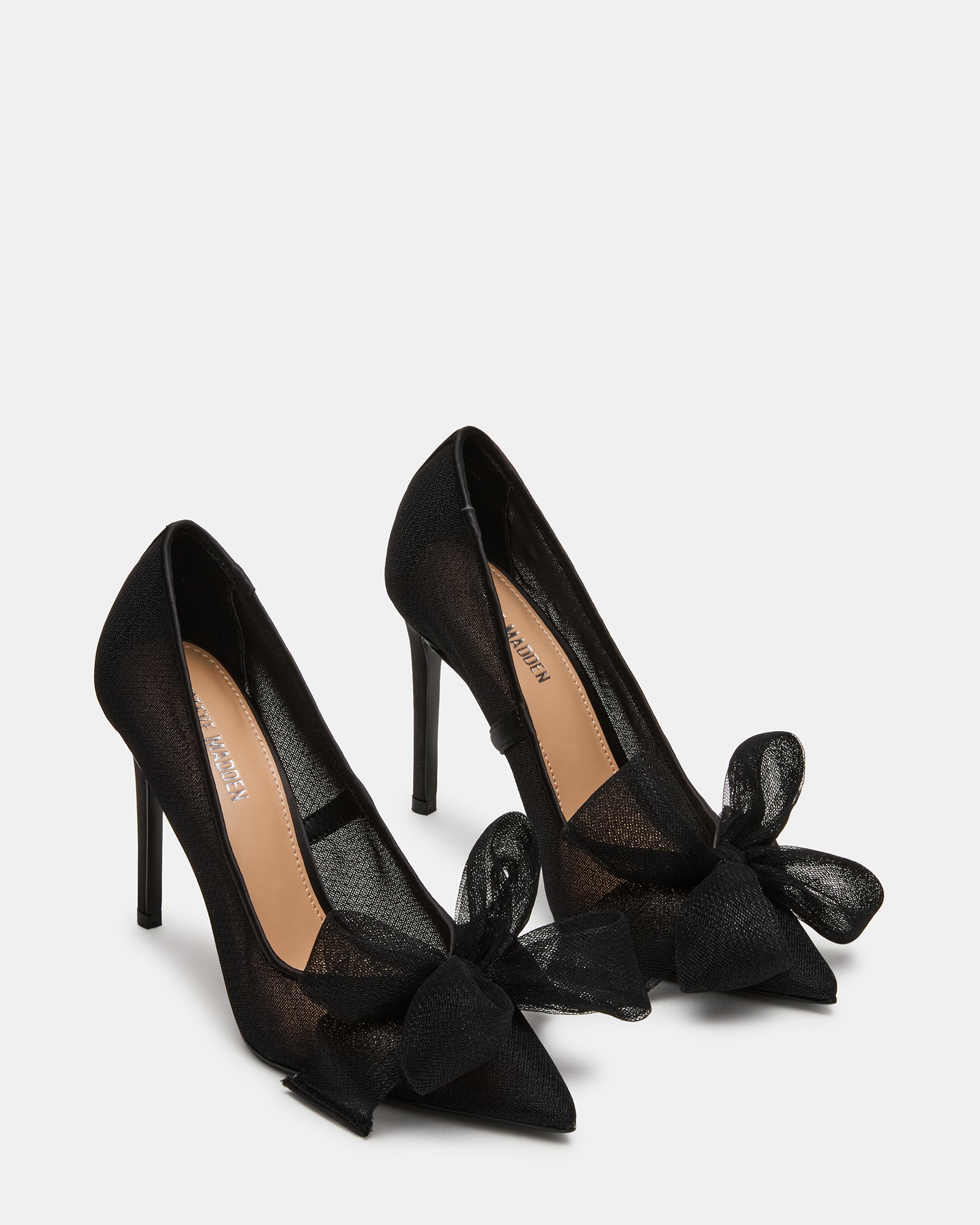 STEVEMADDEN_SHOES_TAFFY_BLACK_01.jpg