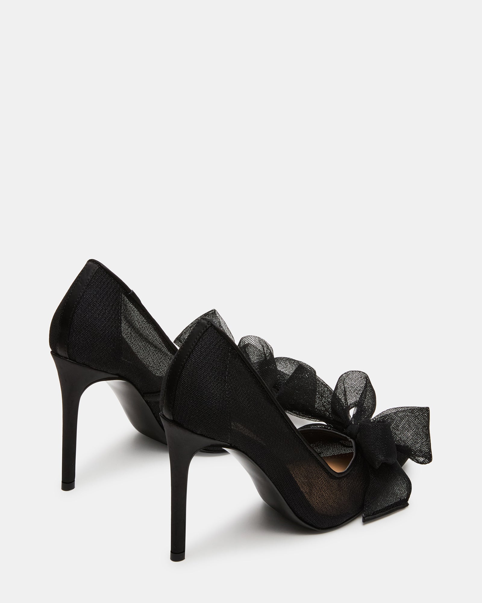 STEVEMADDEN_SHOES_TAFFY_BLACK_02.jpg