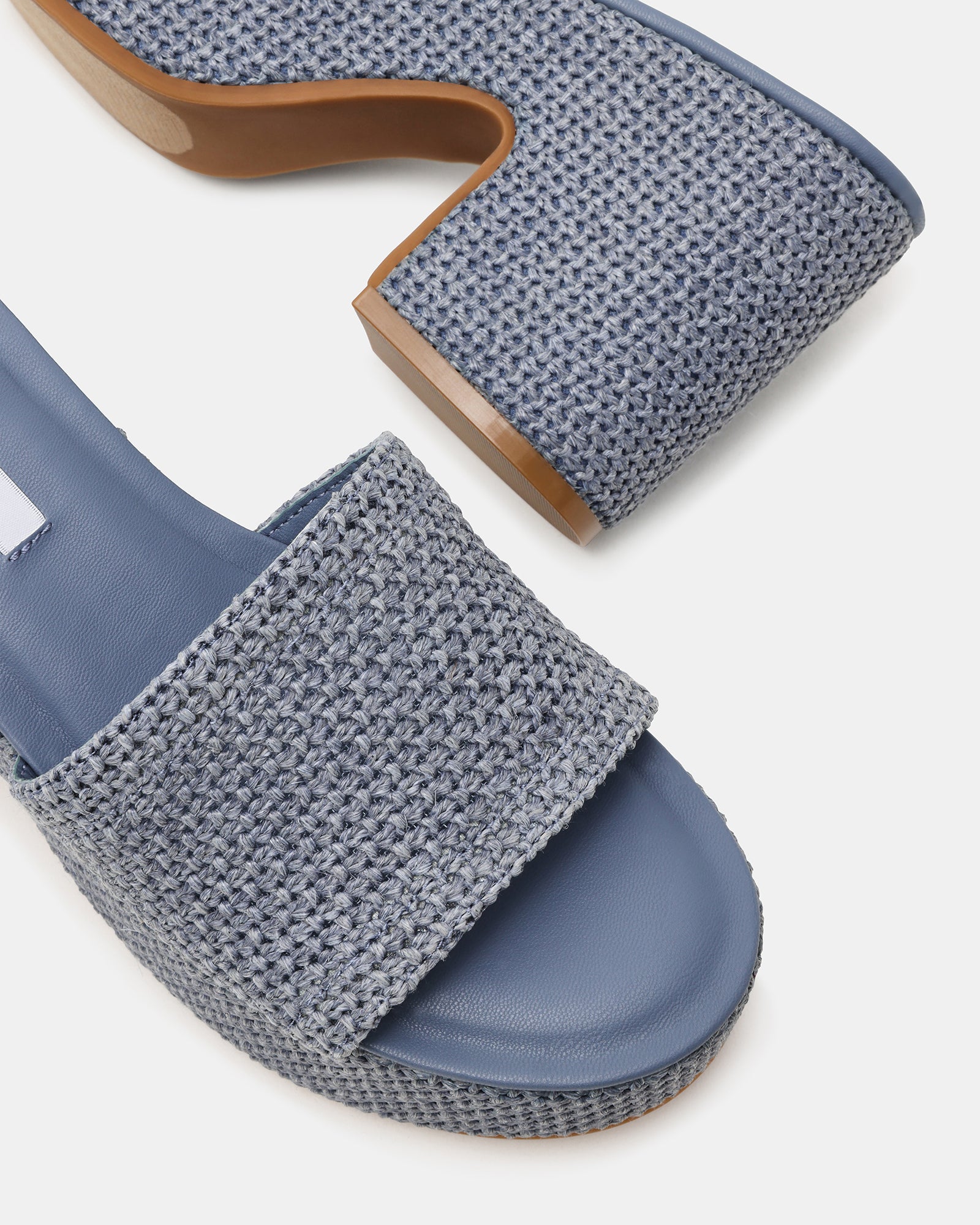 STEVEMADDEN_SHOES_TRIPPY-CR_BLUE-CROCHET05.jpg