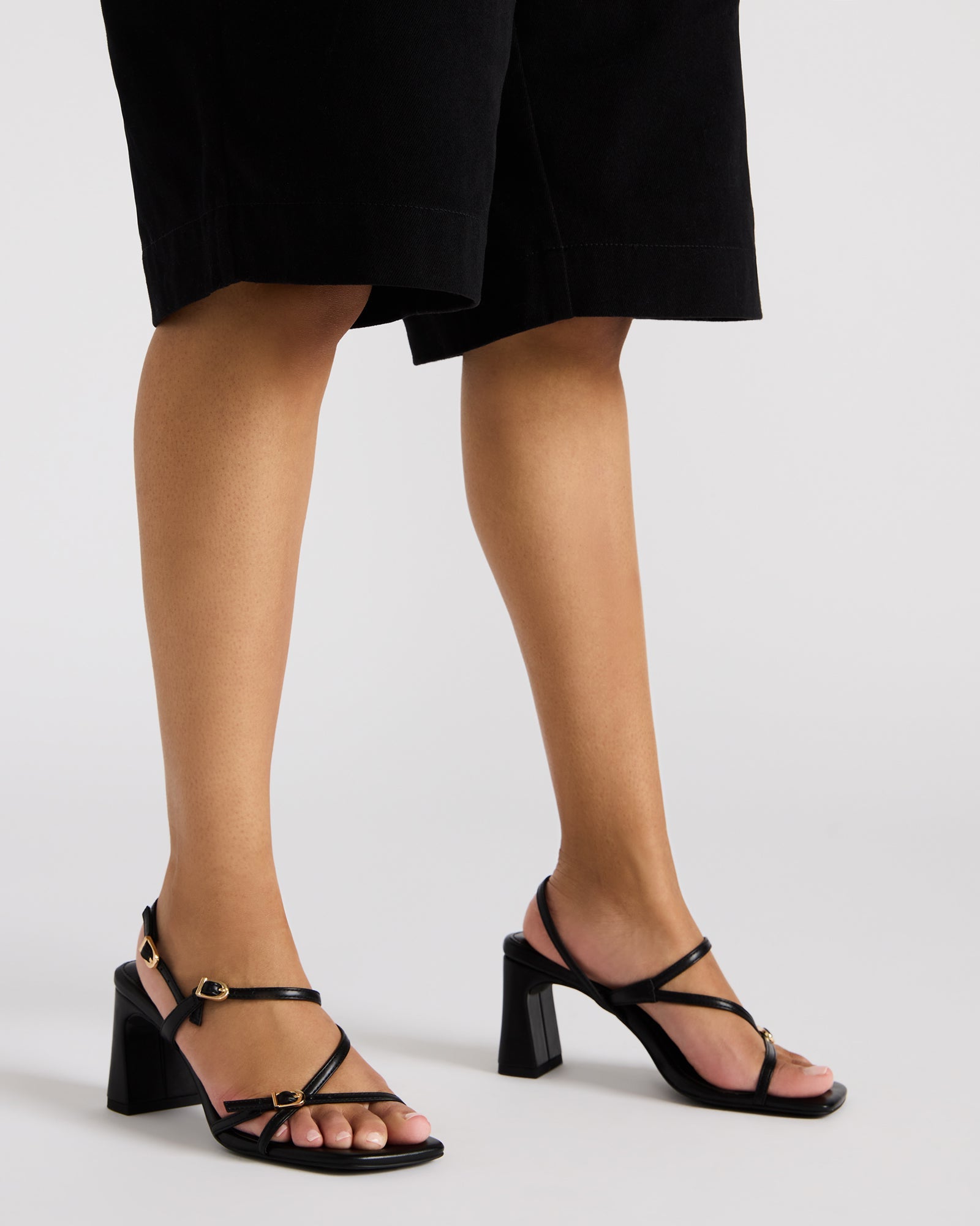 STEVEMADDEN_SHOES_VANTAGE_BLACK_8070.jpg
