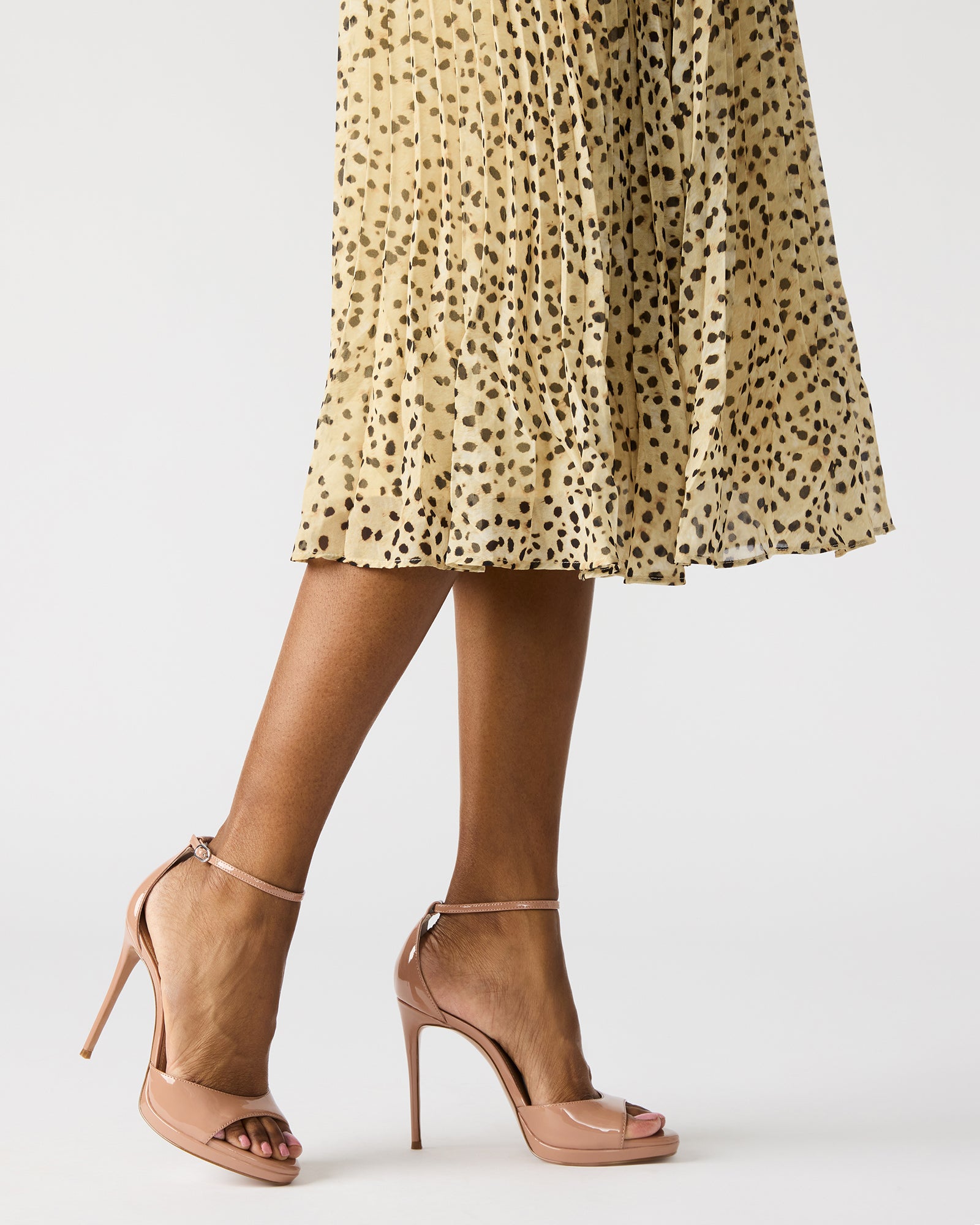 STEVEMADDEN_SHOES_WILEY_BLUSH-PAT_2984.jpg