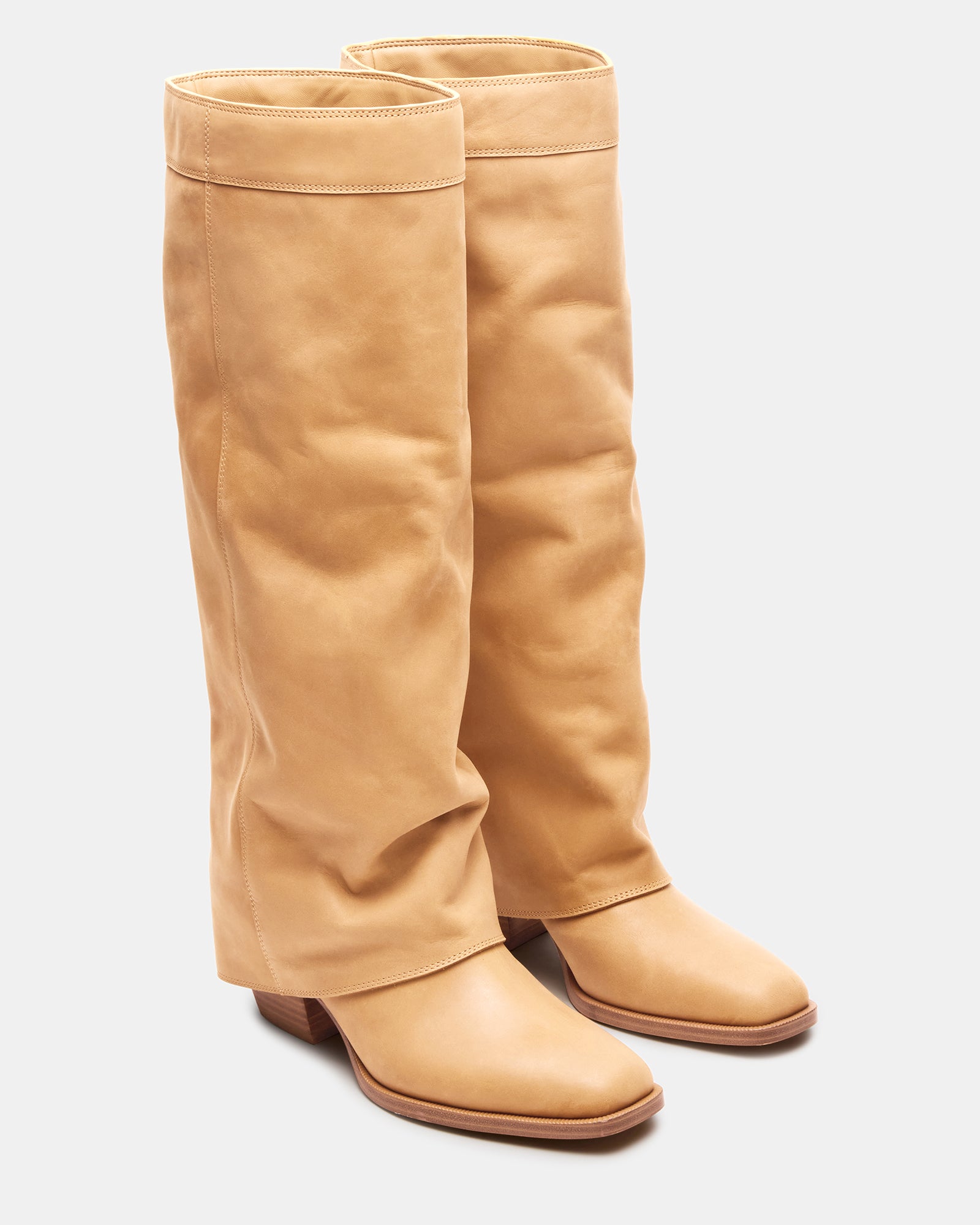 STEVEMADDEN_SHOES_WINNICK_BANANA-LEATHER_02_b4f2fcda-e2b6-496b-996b-d32514f3405f.jpg
