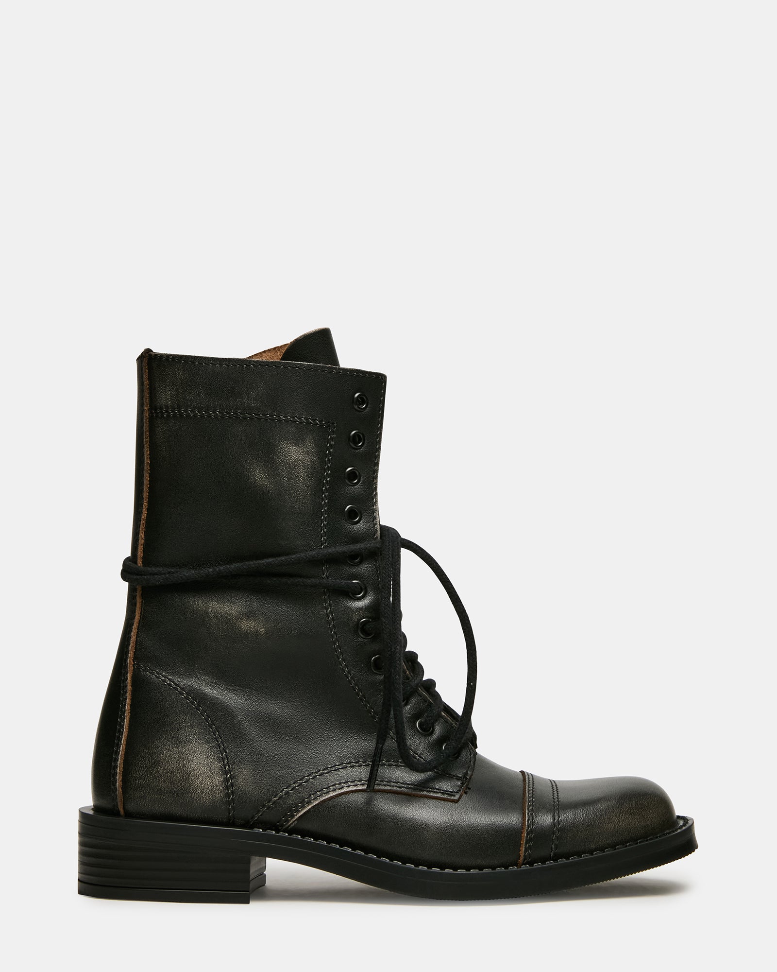 STEVEMADDEN_SHOES_YUKON_BLACK-DISTRESSED_01.jpg