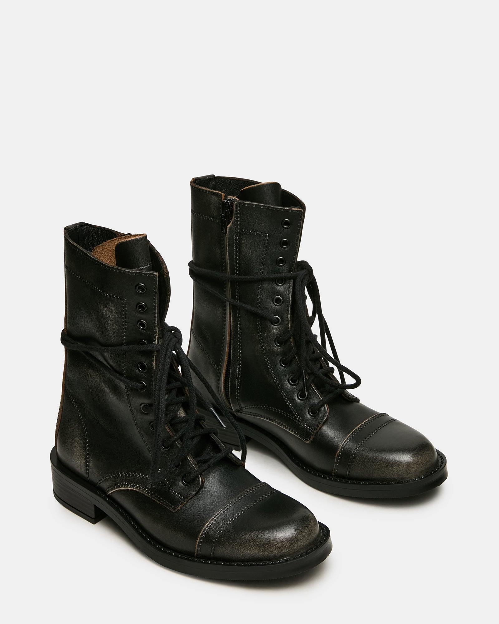 STEVEMADDEN_SHOES_YUKON_BLACK-DISTRESSED_02.jpg
