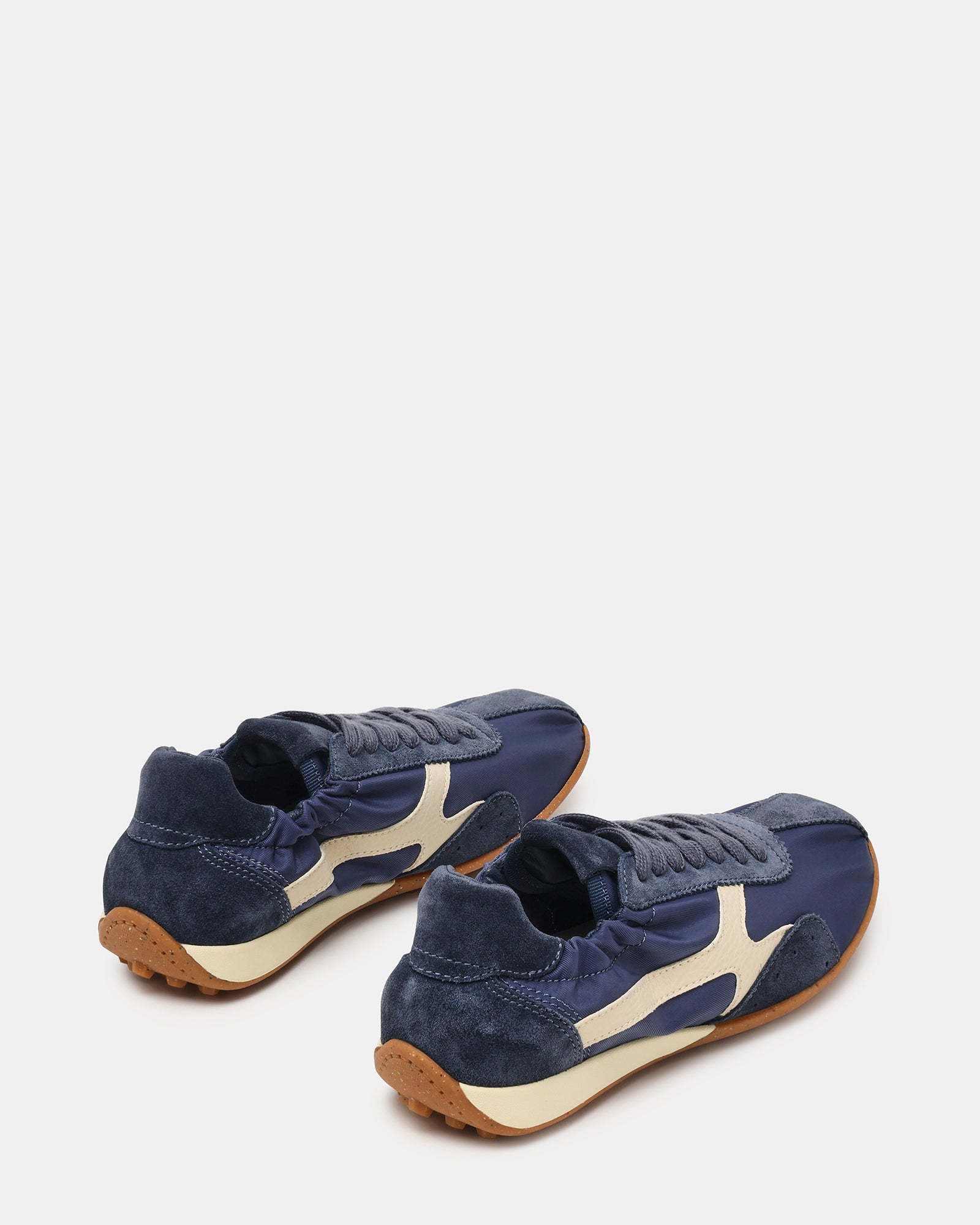 STEVEMADDEN_SHOES_ZION_NAVY-SUEDE03.jpg